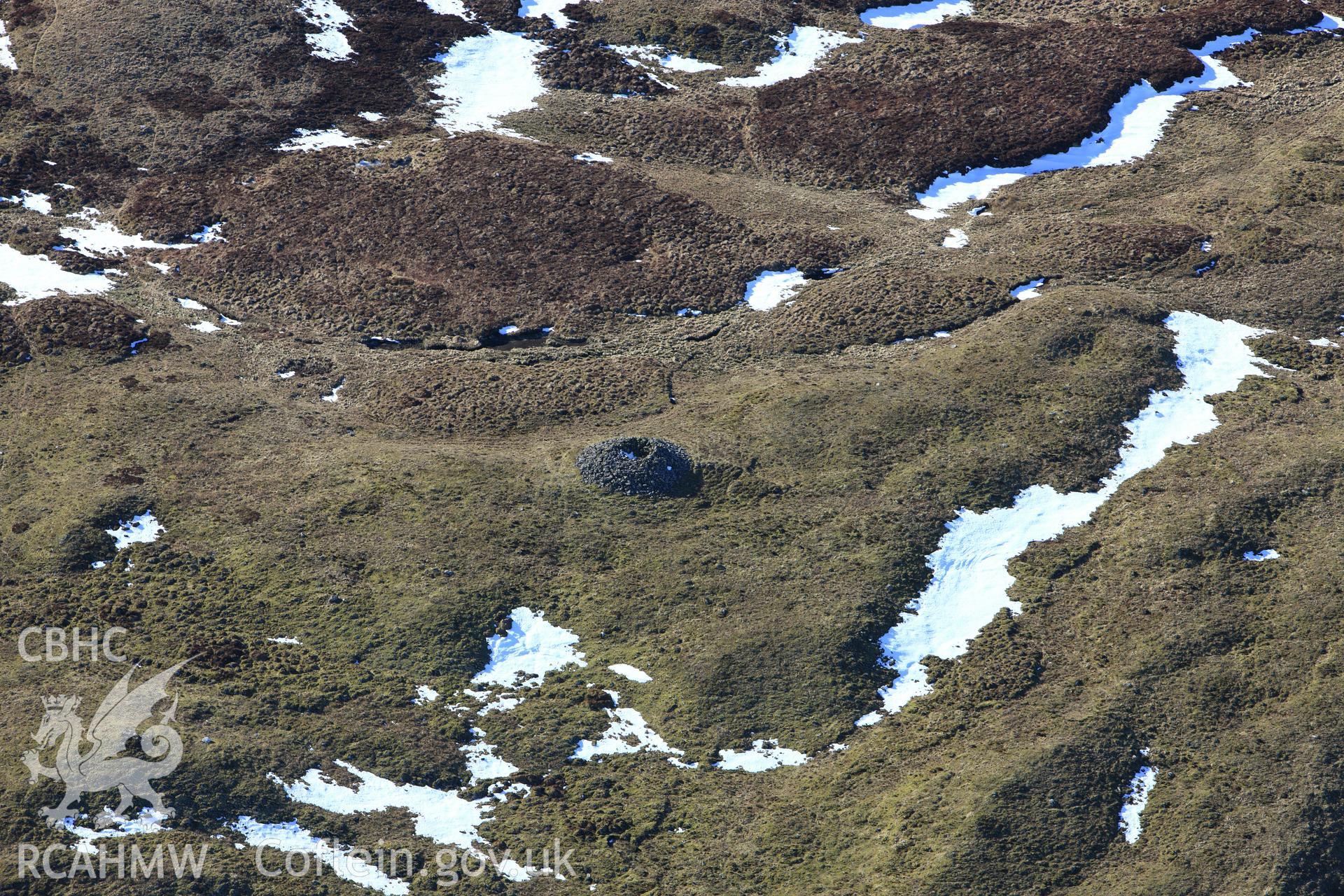 RCAHMW colour oblique photograph of Carn Fawr round cairns. Taken by Toby Driver on 08/03/2010.