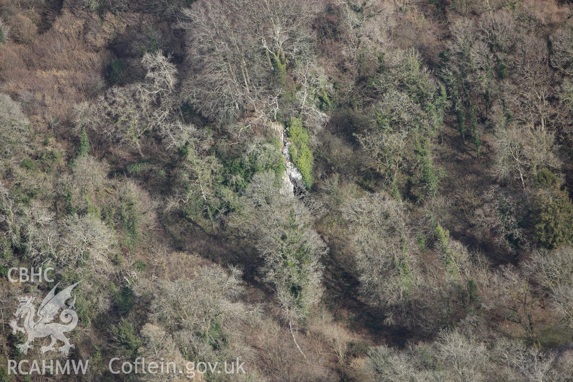 RCAHMW colour oblique photograph of Cat Hole Cave. Taken by Toby Driver on 02/03/2010.