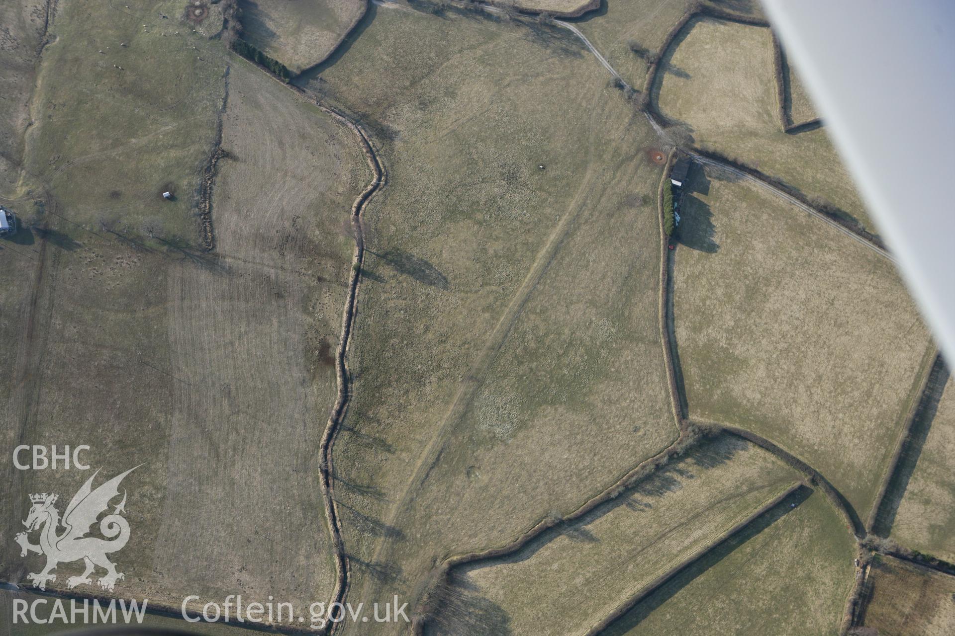 RCAHMW colour oblique photograph of Ty Lettice, Roman Road Segment. Taken by Toby Driver on 11/03/2010.