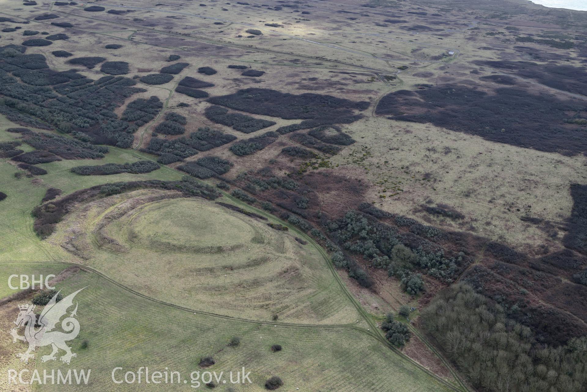 Bulliber Hill Camp. Baseline aerial reconnaissance survey for the CHERISH Project. ? Crown: CHERISH PROJECT 2018. Produced with EU funds through the Ireland Wales Co-operation Programme 2014-2020. All material made freely available through the Open Government Licence.