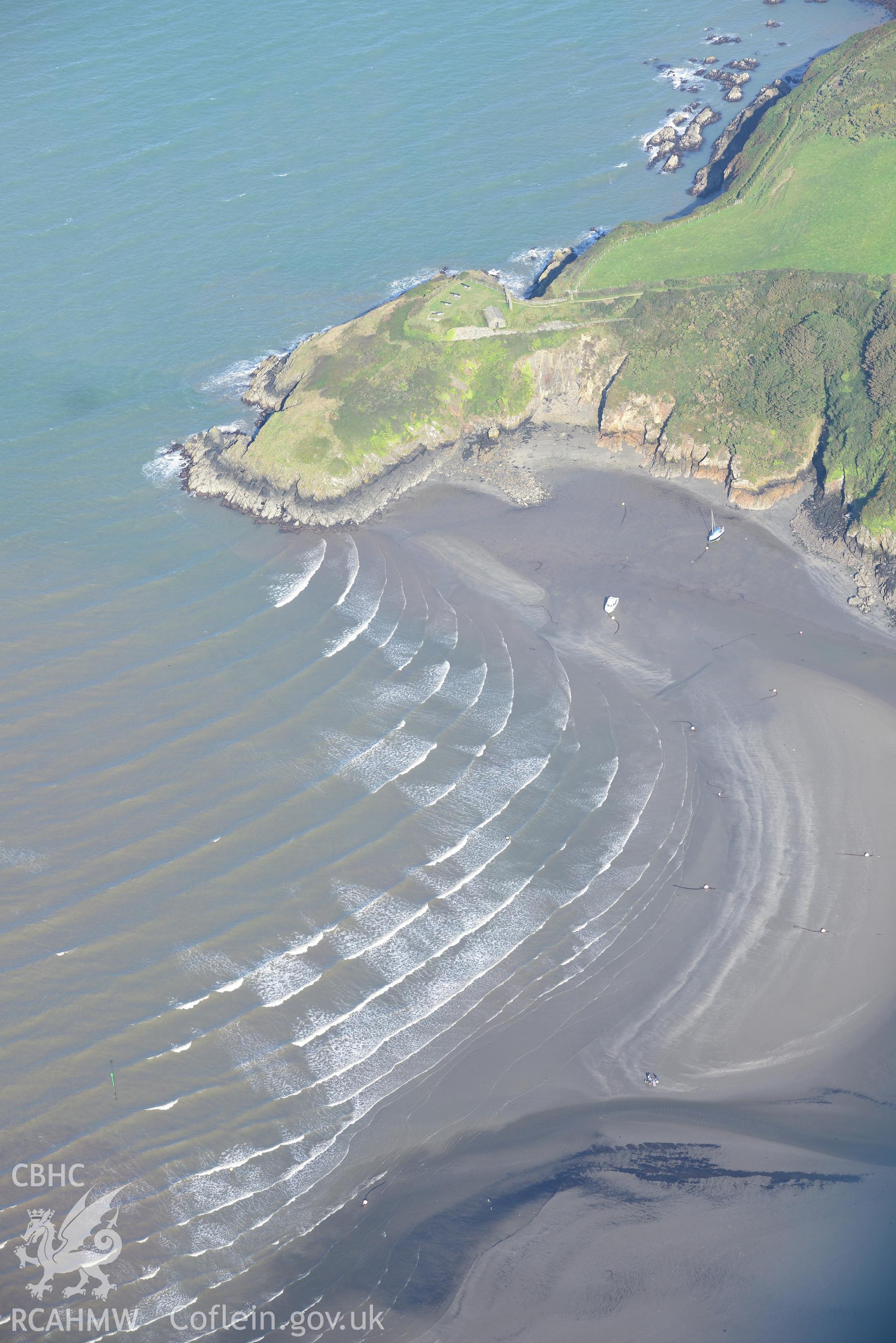 Castle Point old fort, Fishguard. Oblique aerial photograph taken during the Royal Commission's programme of archaeological aerial reconnaissance by Toby Driver on 30th September 2015.