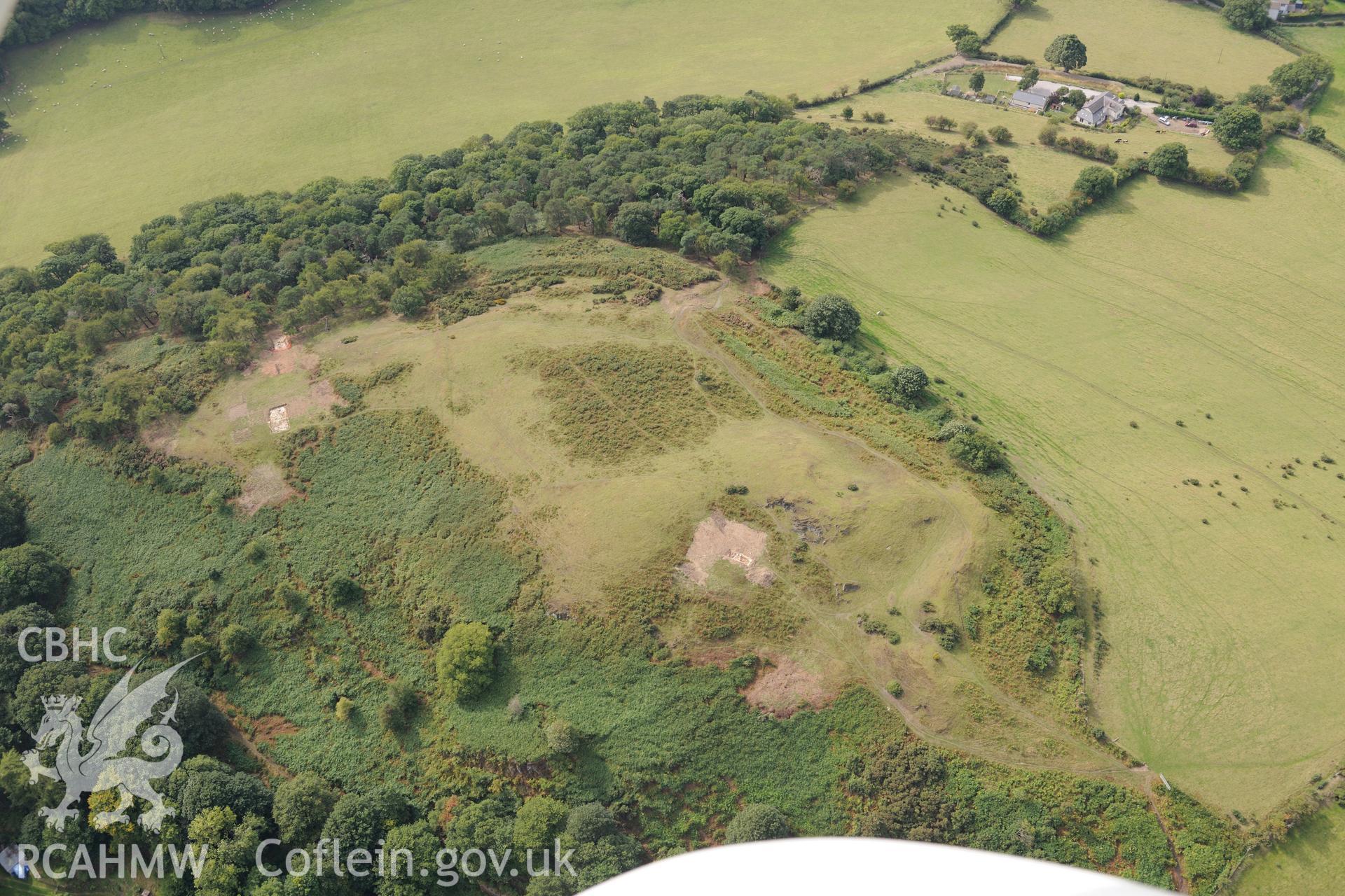 Moel-y-Gaer hillfort, Bodfari. Oblique aerial photograph taken during the Royal Commission's programme of archaeological aerial reconnaissance by Toby Driver on 11th September 2015.