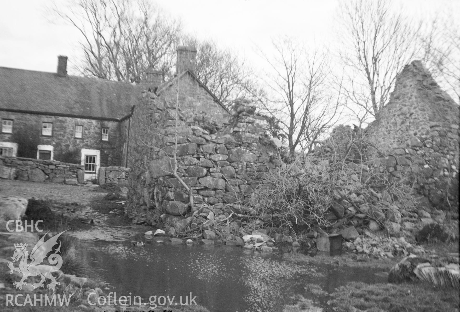 Digital copy of a nitrate negative showing Clenennau "medieval building".