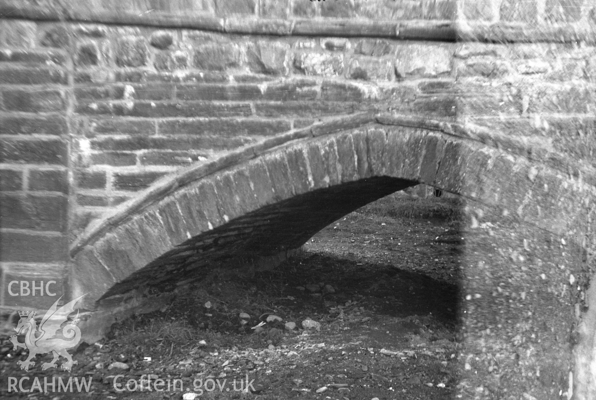 Digital copy of a nitrate negative showing Dolgellau Bridge.