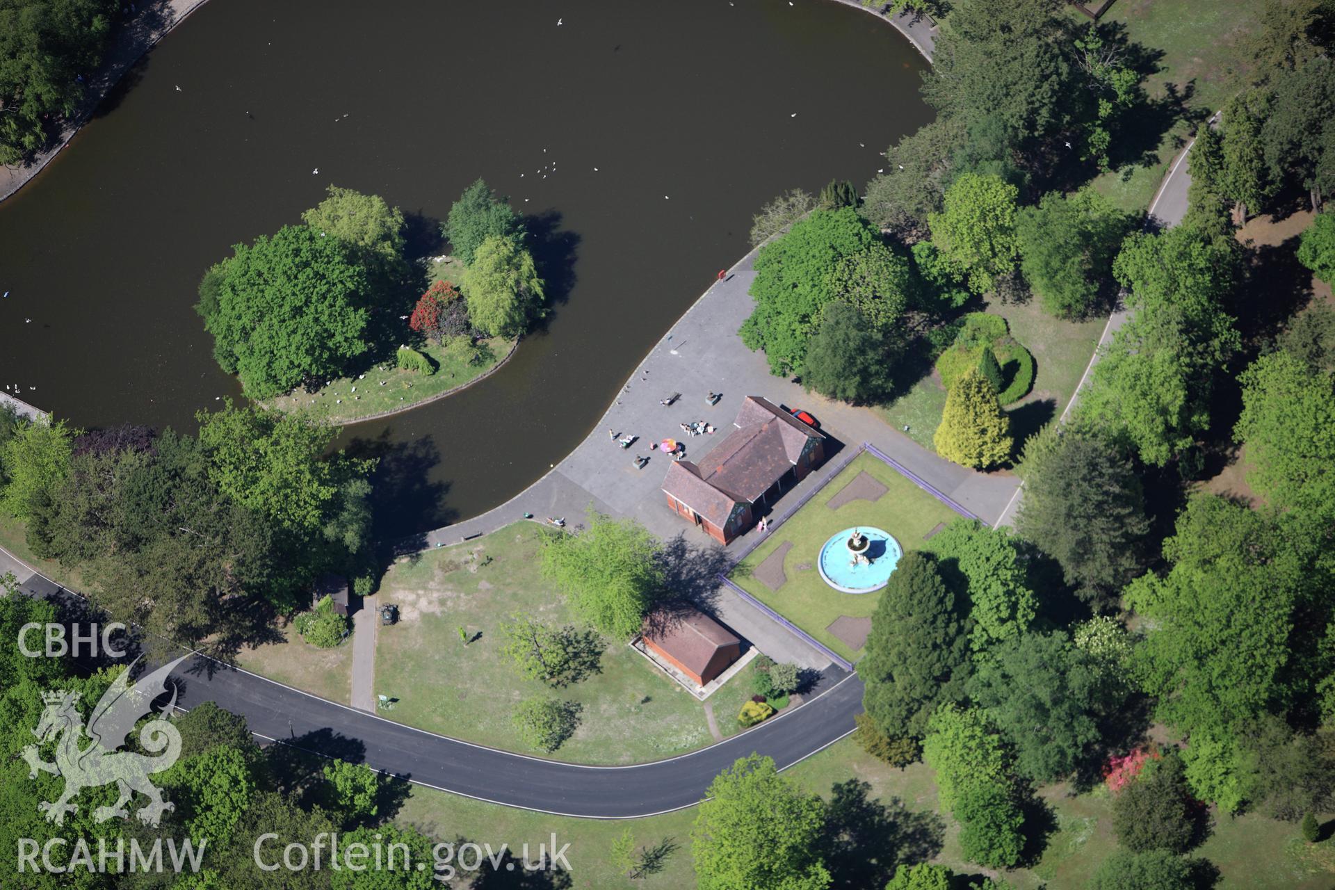 RCAHMW colour oblique photograph of Aberdare Park, Aberdare. Taken by Toby Driver on 24/05/2010.