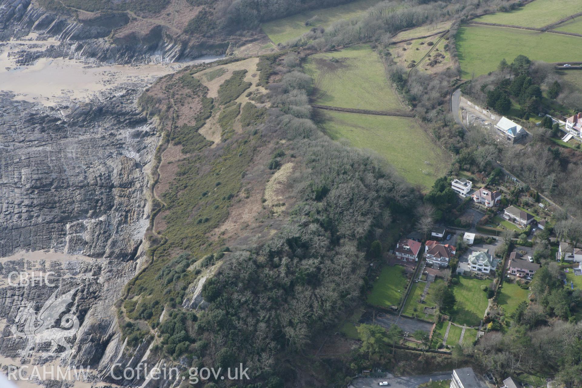 RCAHMW colour oblique photograph of Caswell Cliff Fort. Taken by Toby Driver on 02/03/2010.