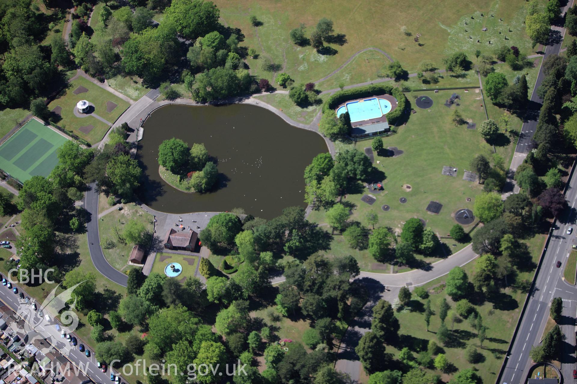 RCAHMW colour oblique photograph of Aberdare Park, Aberdare. Taken by Toby Driver on 24/05/2010.