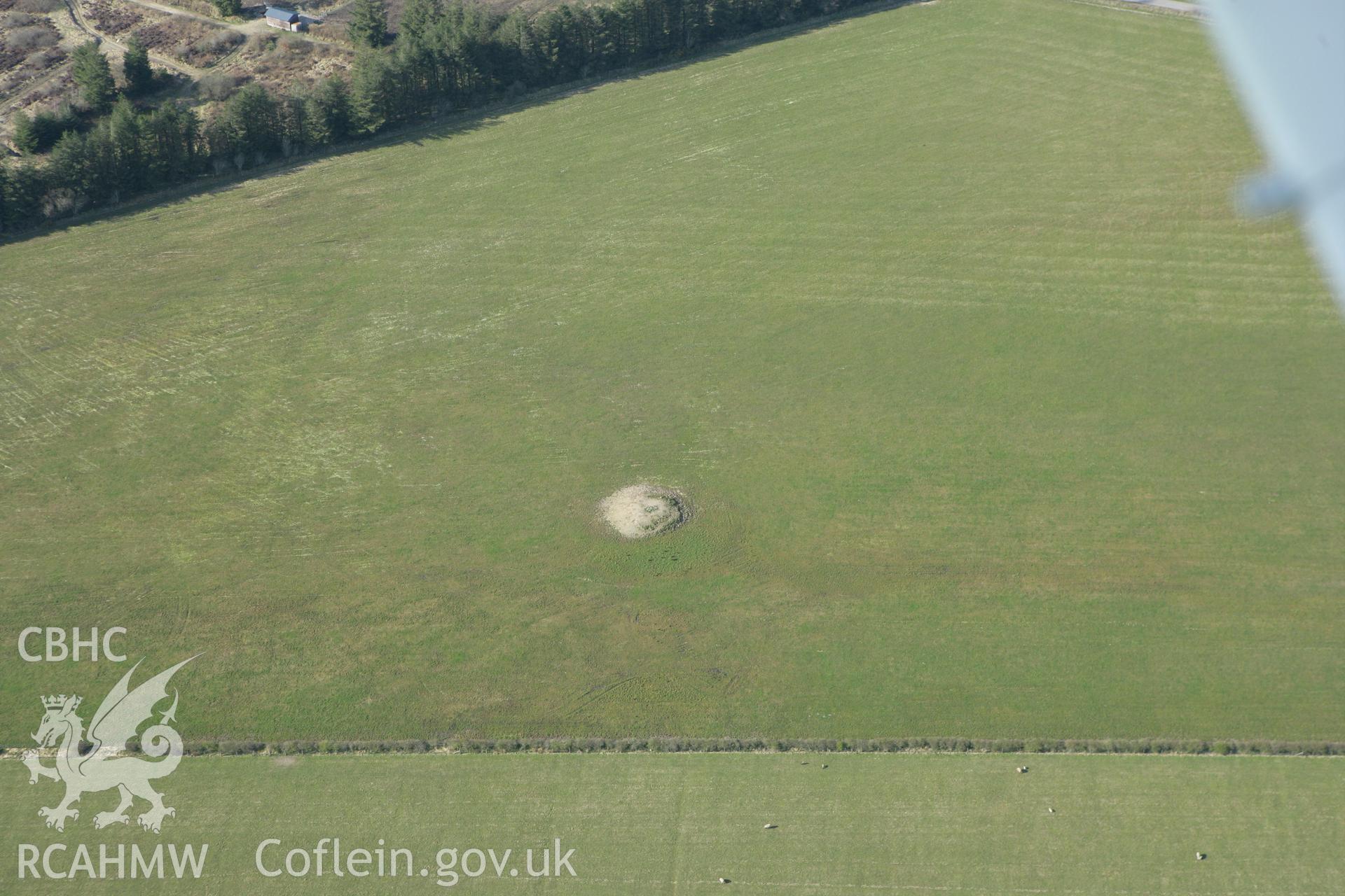 RCAHMW colour oblique aerial photograph of Crug Perfa. Taken on 13 April 2010 by Toby Driver