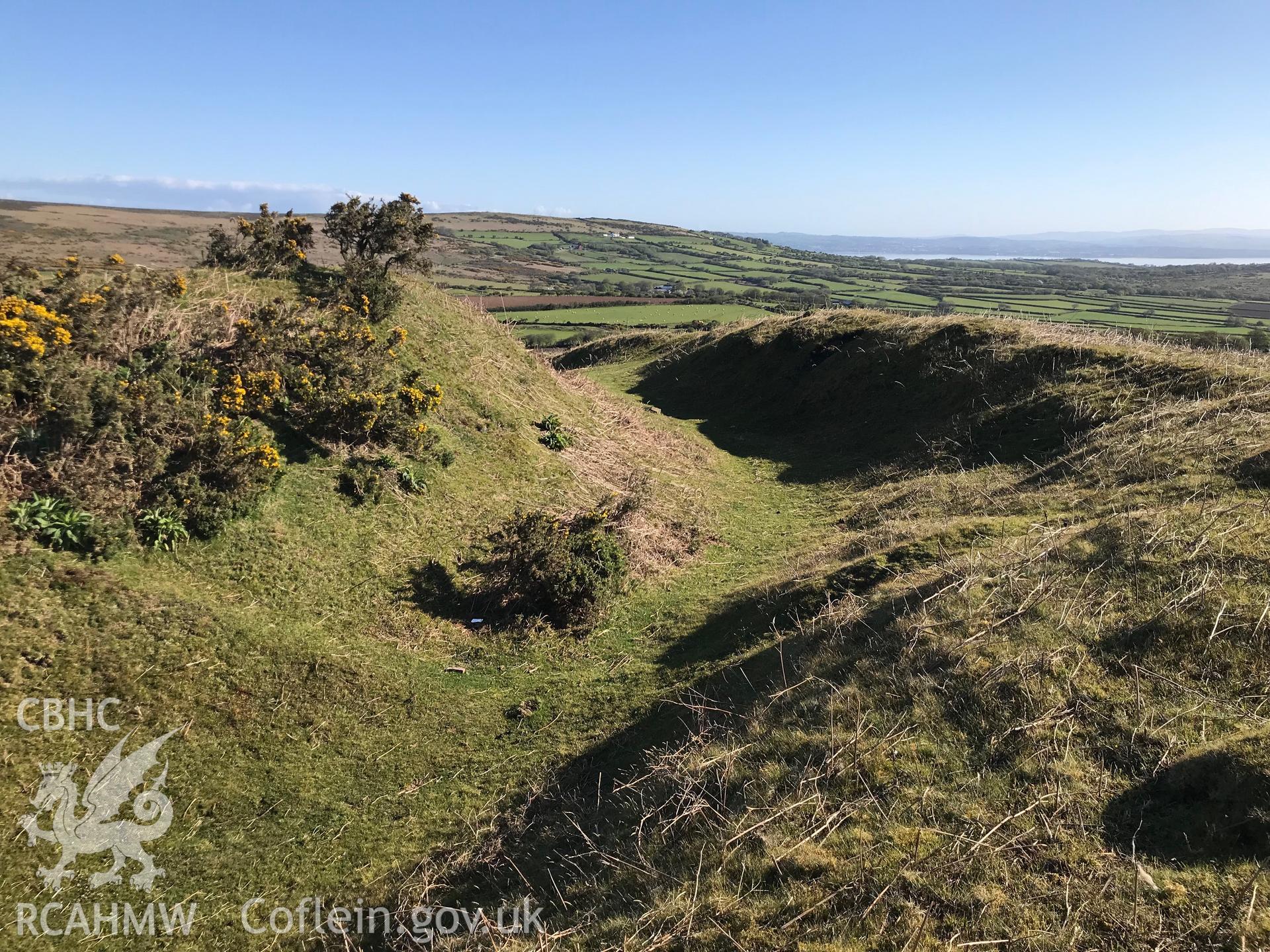 Digital colour photograph showing detailed view of Hardings Down West Fort, Llangennith, taken by Paul R. Davis on 5th May 2019.