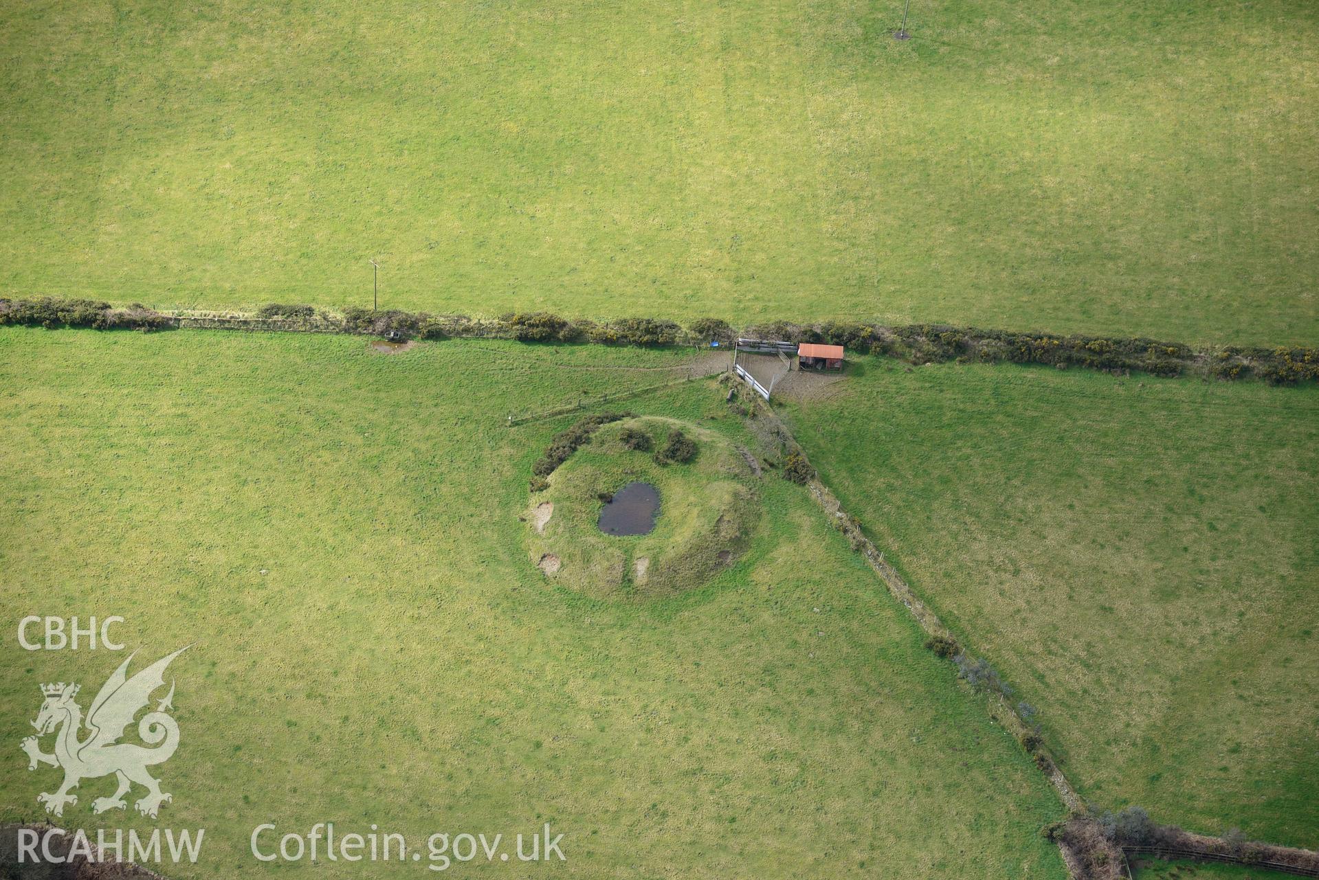 Castell Blaenllechog or Pengawsai ringwork, Maenclochog. Oblique aerial photograph taken during the Royal Commission's programme of archaeological aerial reconnaissance by Toby Driver on 13th March 2015.