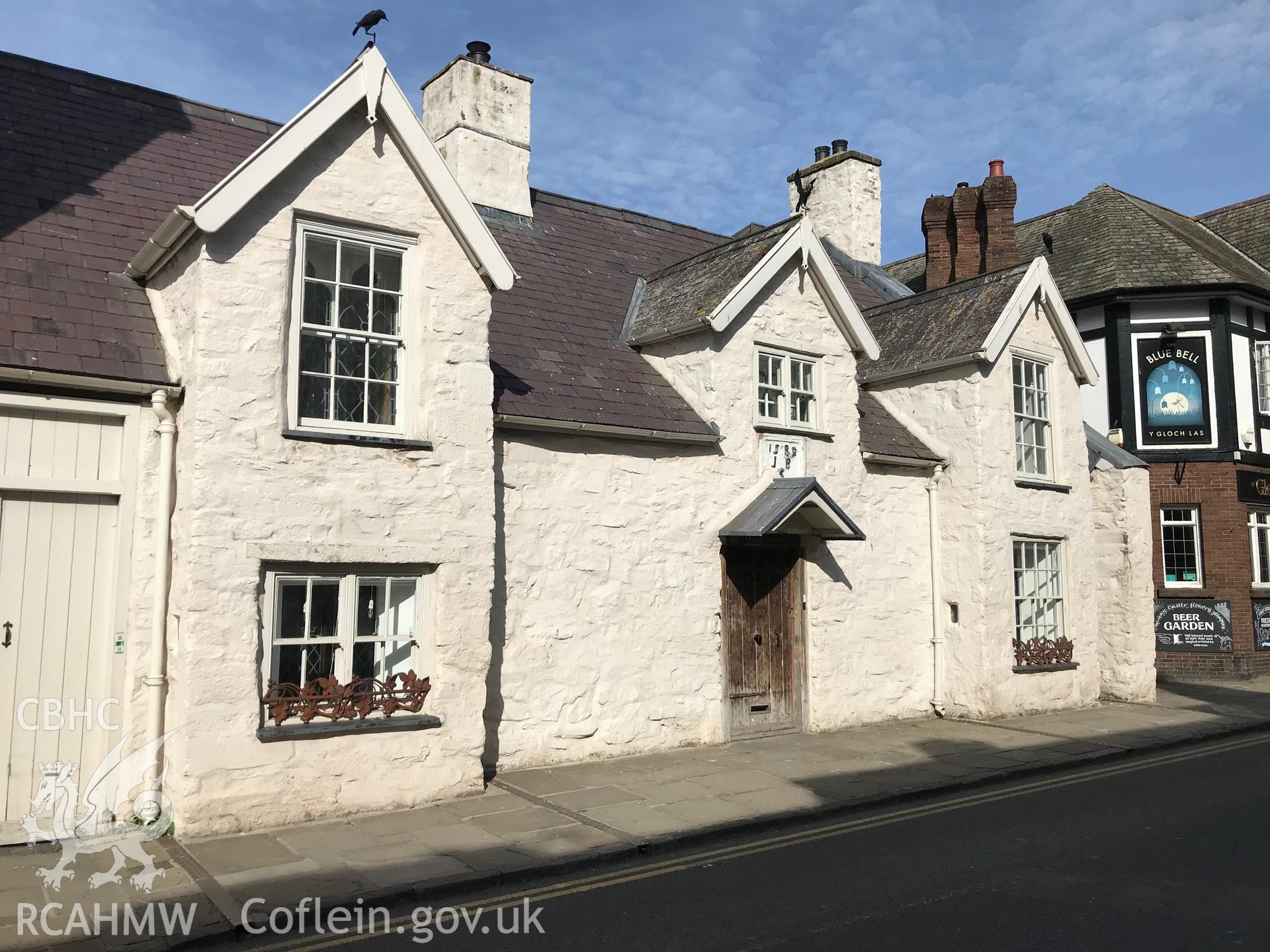 Colour photo showing exterior view of former Black Lion Hotel, 11 Castle Street, Conwy, taken by Paul R. Davis, 23rd June 2018.