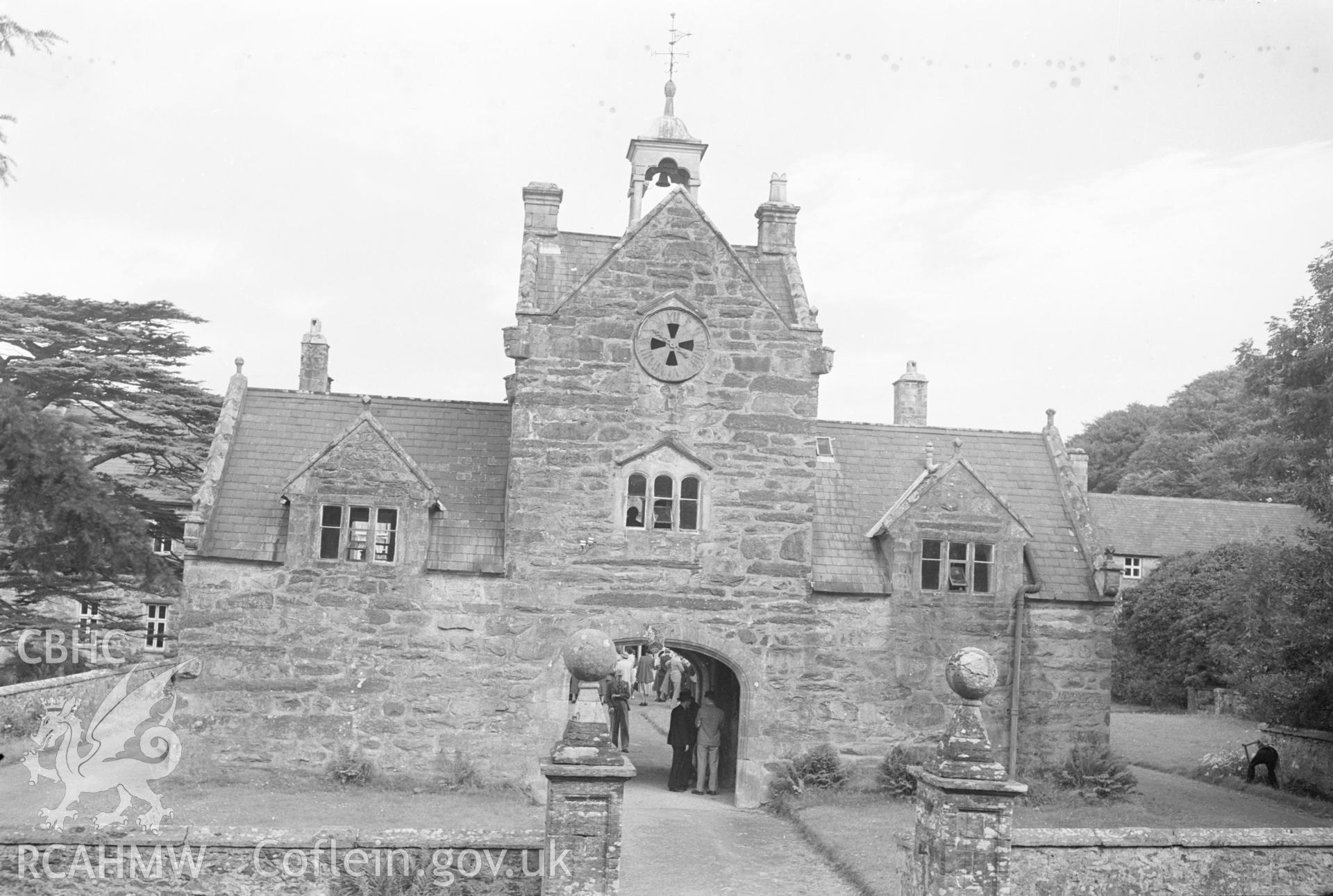 Digital copy of a nitrate negative showing exterio view of Croes-y-Gedol Gatehoue, Dyffryn Ardudwy. From the Cadw Monuments in Care Collection.