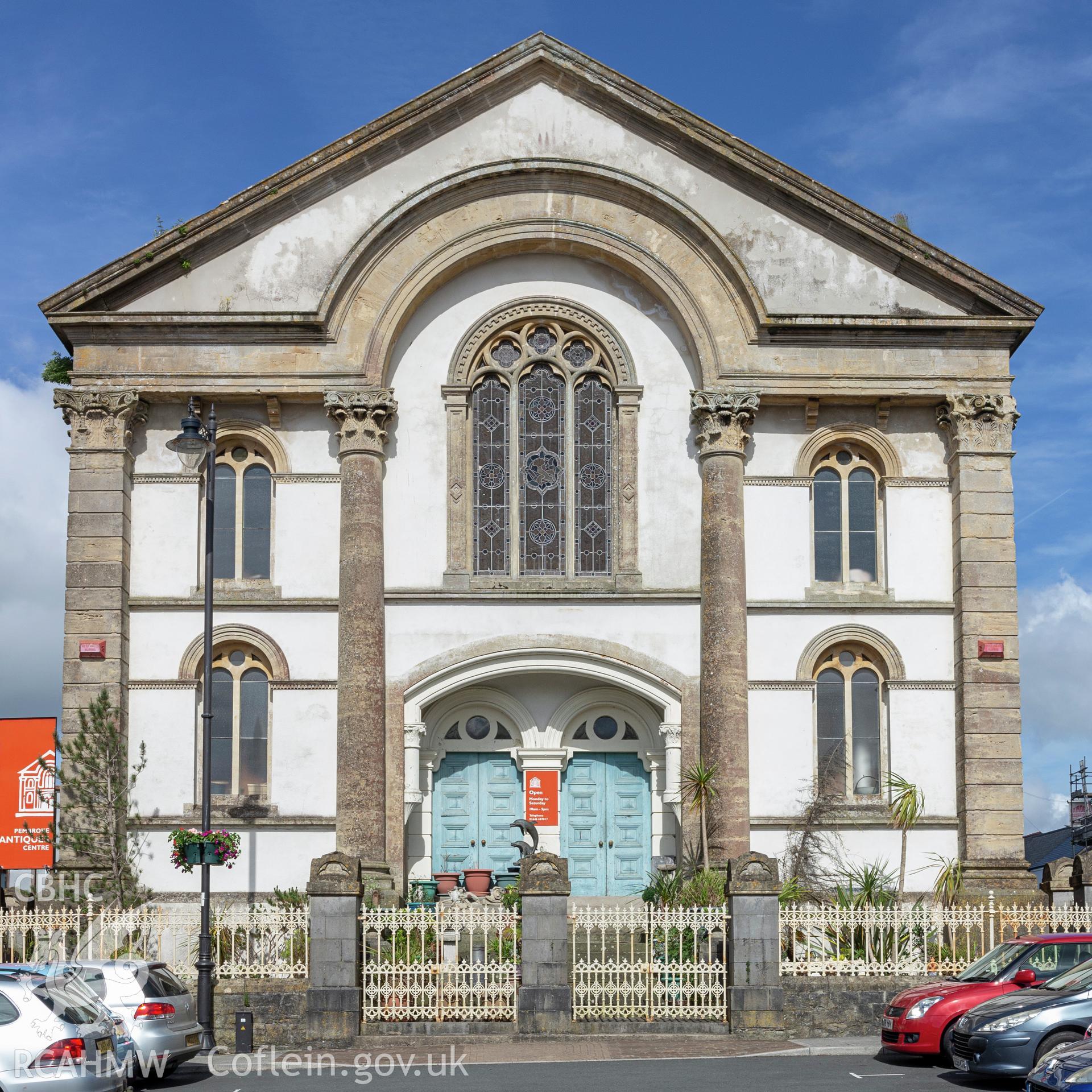 Colour photograph showing front elevation and entrance of Pembroke Wesleyan Methodist Chapel, East Back, Main Street, Pembroke. Photographed by Richard Barrett on 21st June 2018.