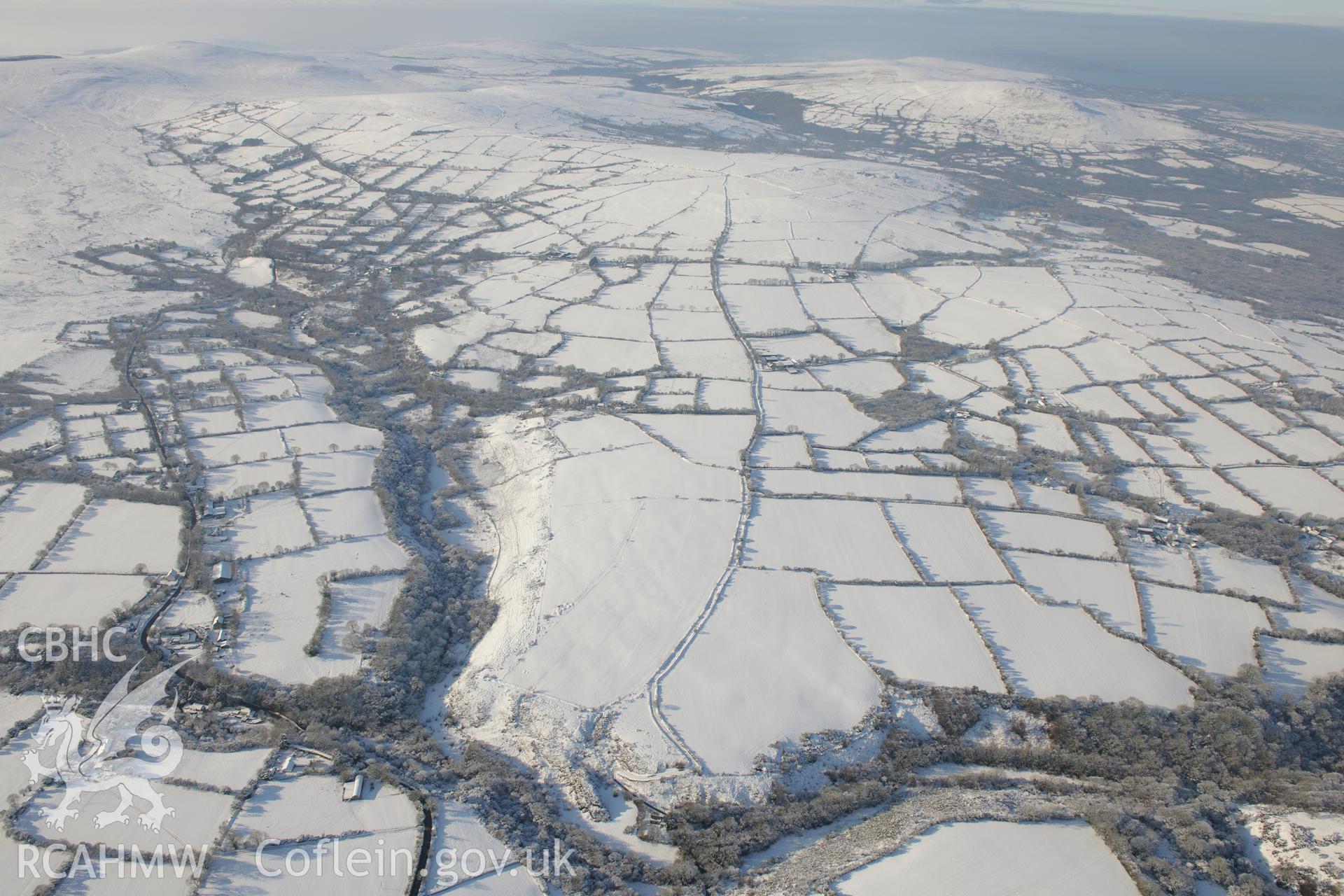 Craig Rhosyfelin bluestone outcrop, south west of Cardigan. Oblique aerial photograph taken during the Royal Commission?s programme of archaeological aerial reconnaissance by Toby Driver on 24th January 2013.