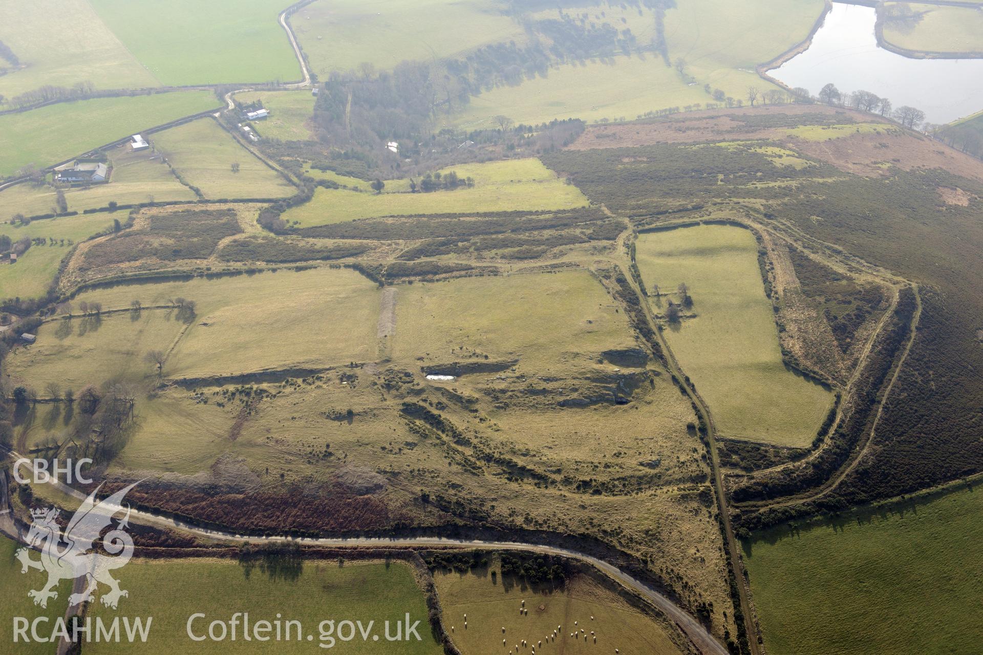 Mynydd-y-Gaer hillfort, Llannefydd, north west of Denbigh. Oblique aerial photograph taken during the Royal Commission?s programme of archaeological aerial reconnaissance by Toby Driver on 28th February 2013.