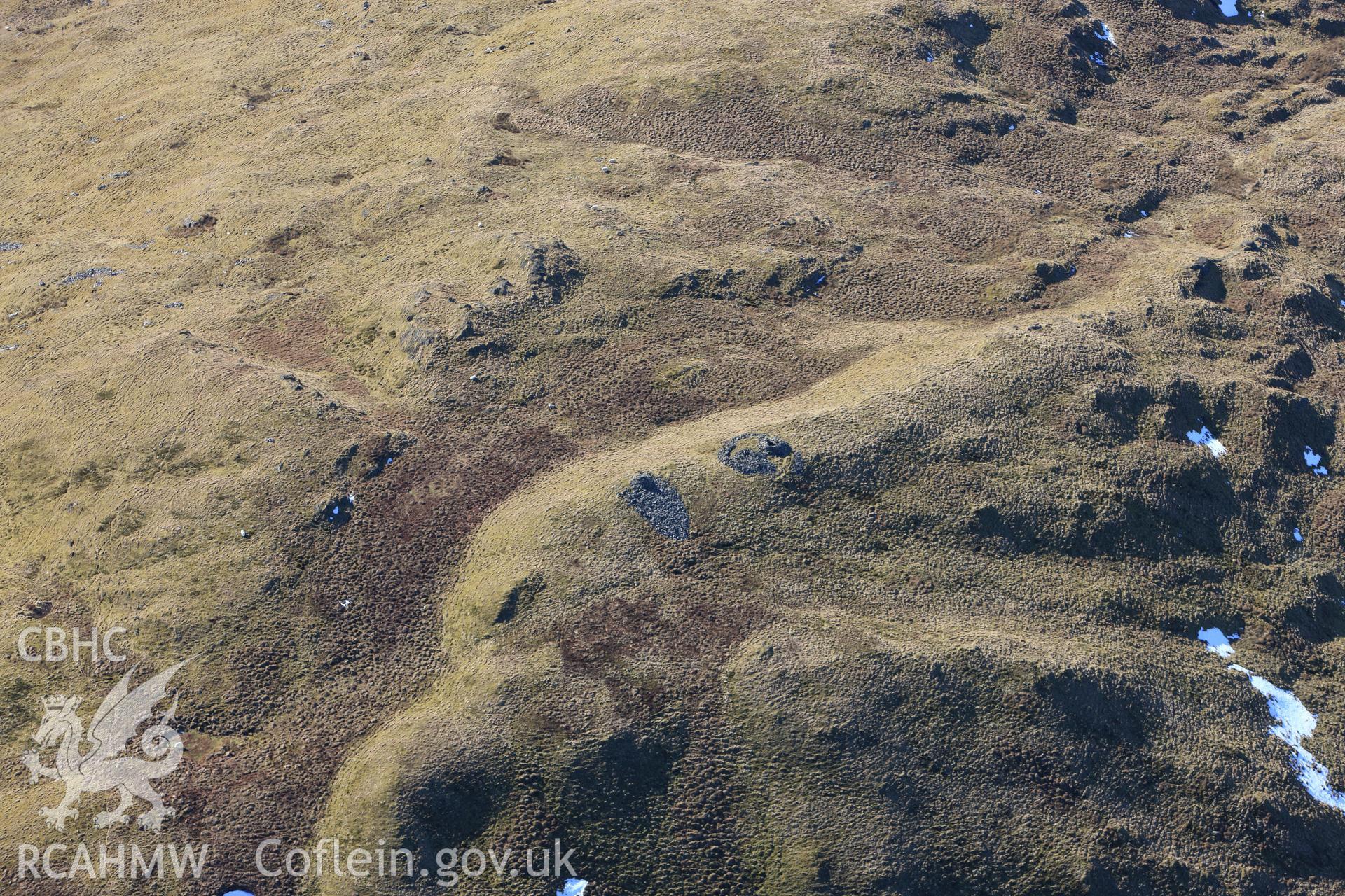 RCAHMW colour oblique photograph of Carneddau round cairns, Drosgol. Taken by Toby Driver on 08/03/2010.