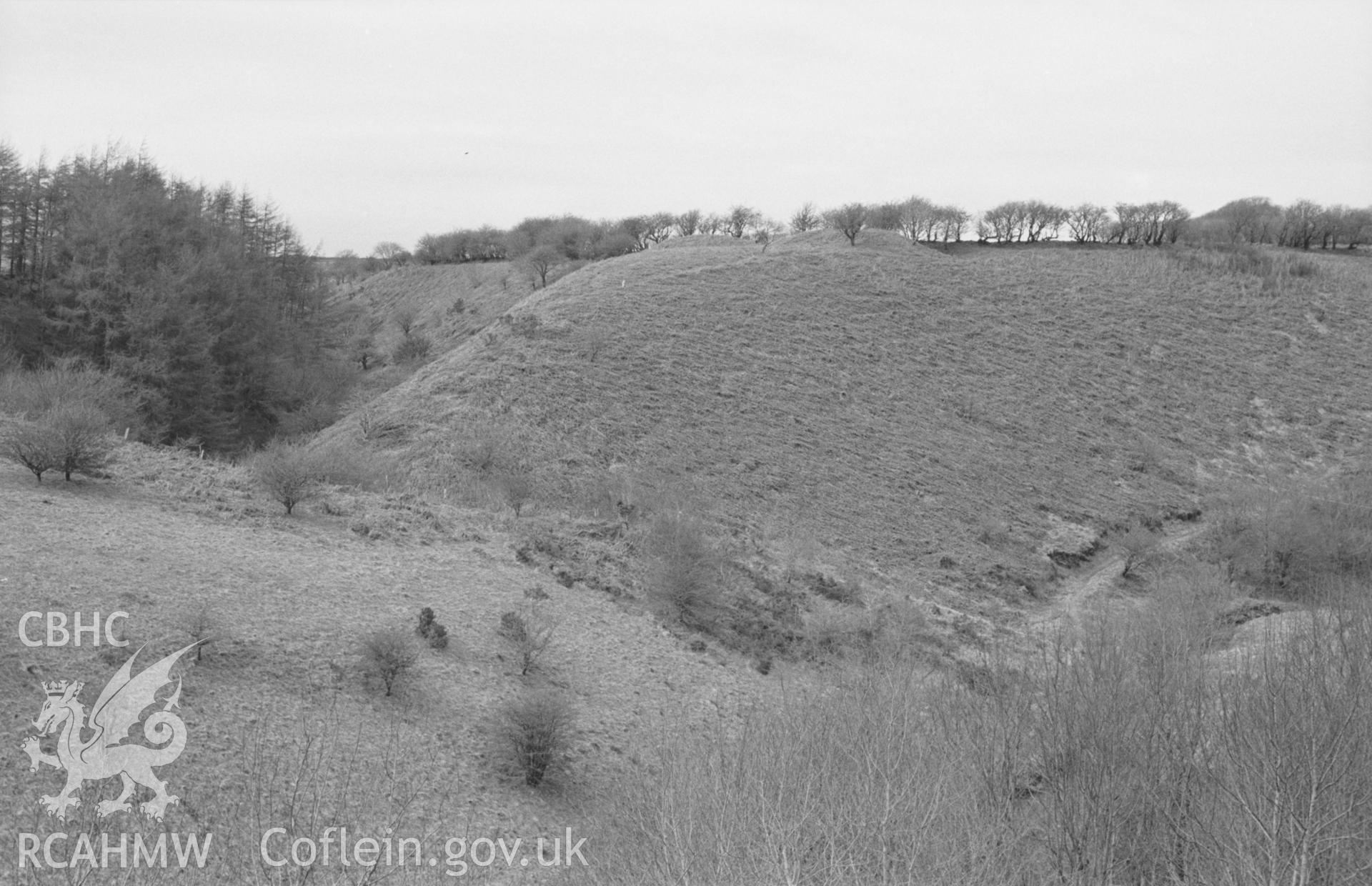 Digital copy of a black and white negative showing Castell Moeddyn-Fach, north west of Lampeter. Photographed by Arthur O. Chater in April 1965.