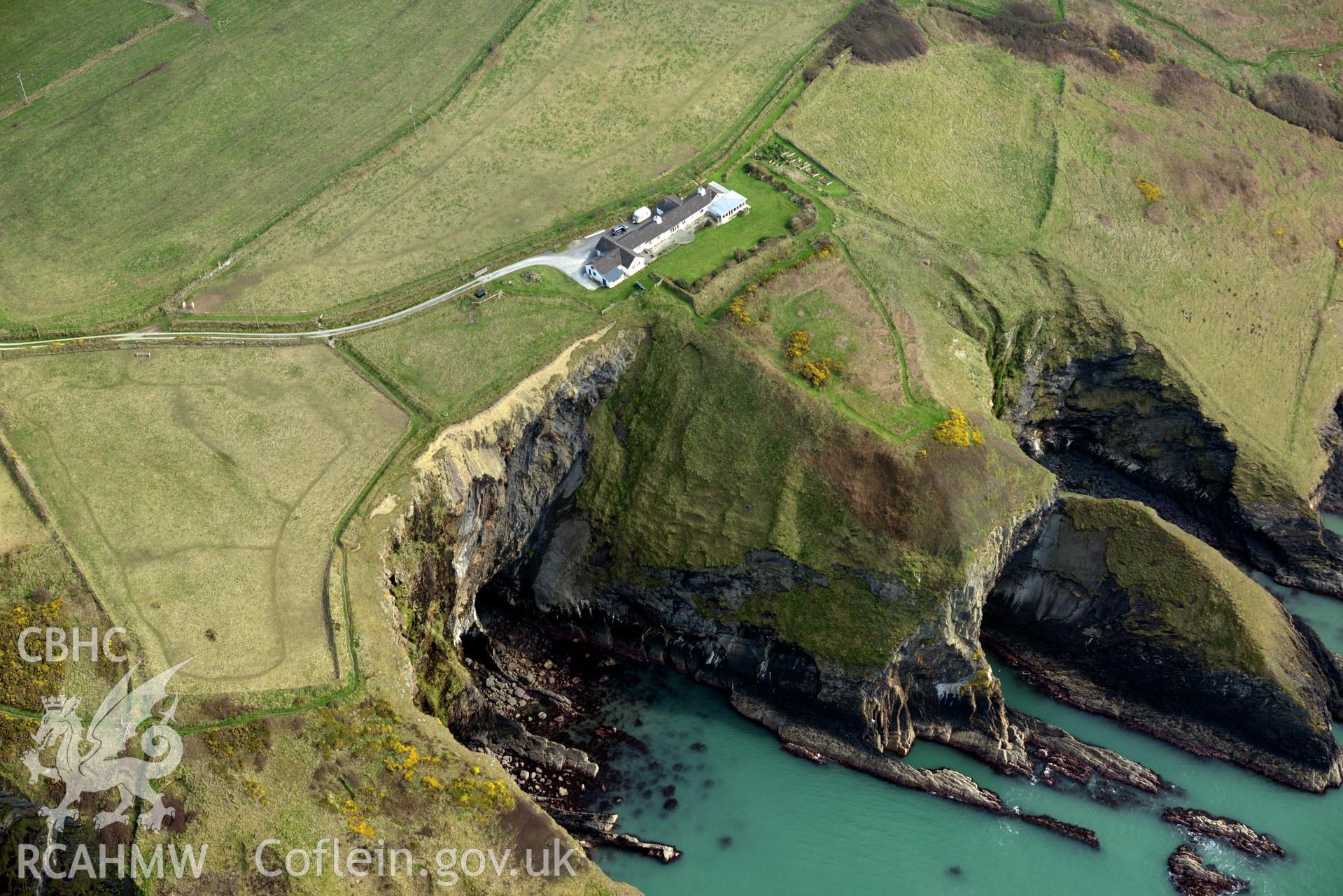 Aerial photography of Pen Castell promontory fort taken on 27th March 2017. Baseline aerial reconnaissance survey for the CHERISH Project. ? Crown: CHERISH PROJECT 2019. Produced with EU funds through the Ireland Wales Co-operation Programme 2014-2020. All material made freely available through the Open Government Licence.