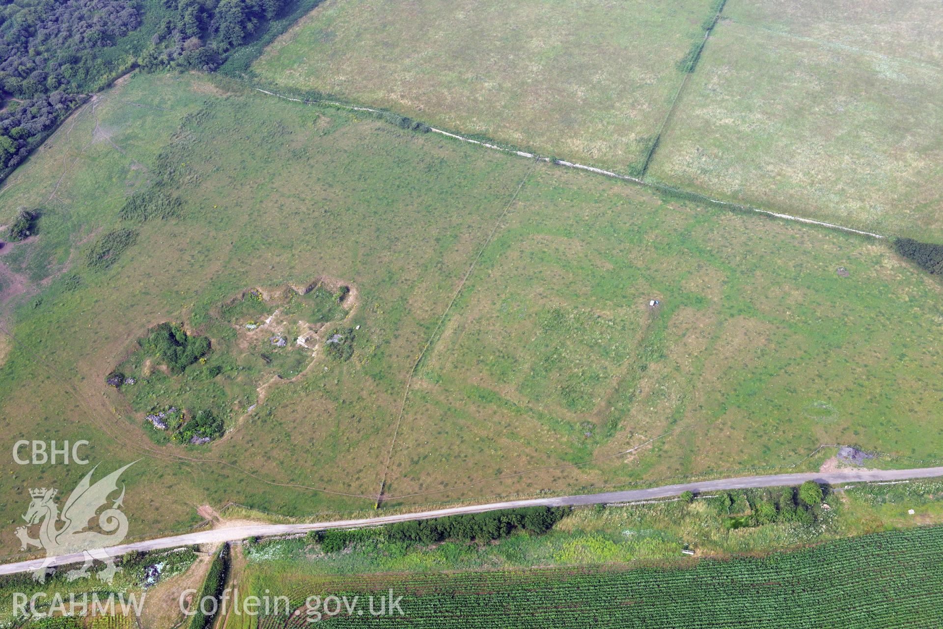 Royal Commission aerial photography of Cae Summerhouse recorded during drought conditions on 22nd July 2013.