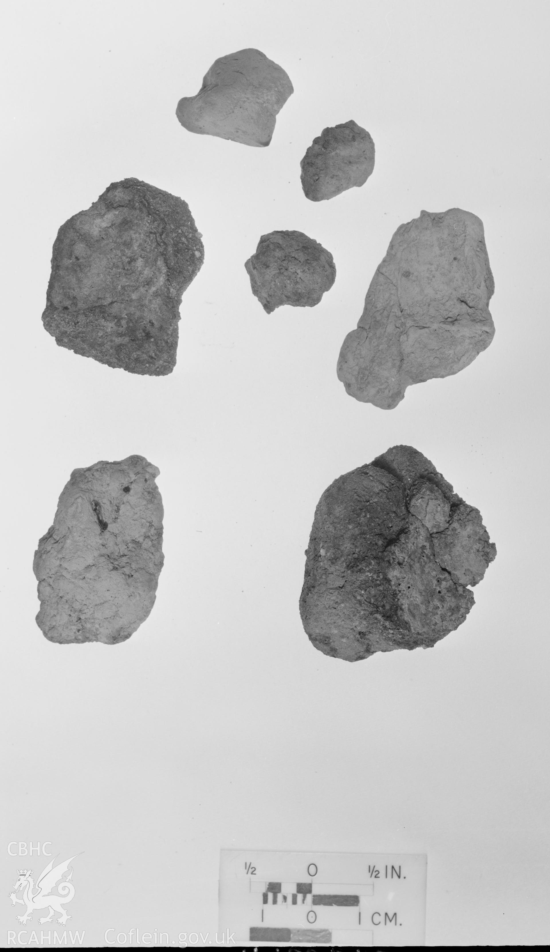 Digital copy of a nitrate negative showing finds discovered at Walesland Rath.