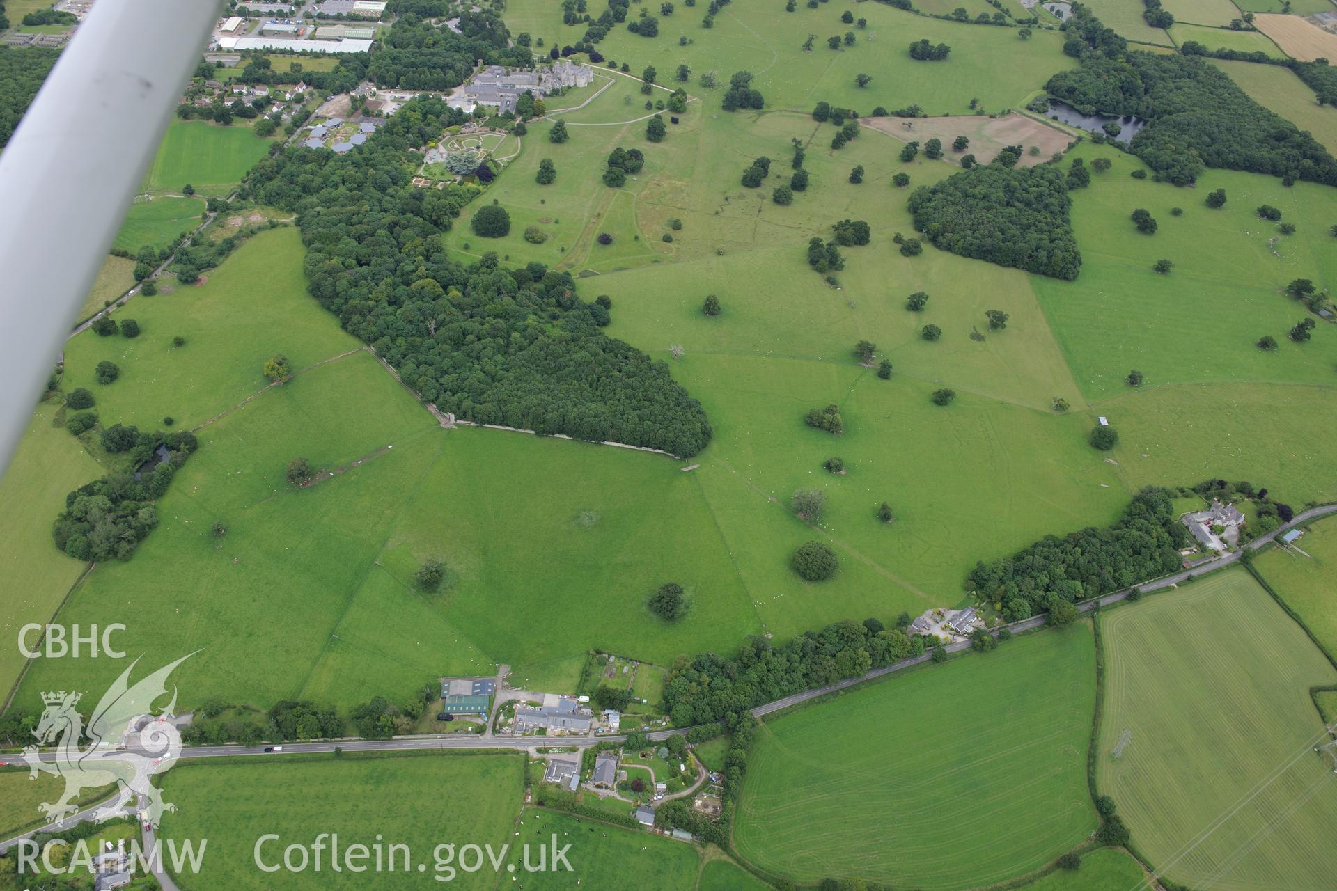 Bodelwyddan Park Army Practise Trenches, Pen Isa'r Glascoed Farmstead Earthworks and Old Cross Foxes Inn. Oblique aerial photograph taken during the Royal Commission's programme of archaeological aerial reconnaissance by Toby Driver on 30th July 2015.