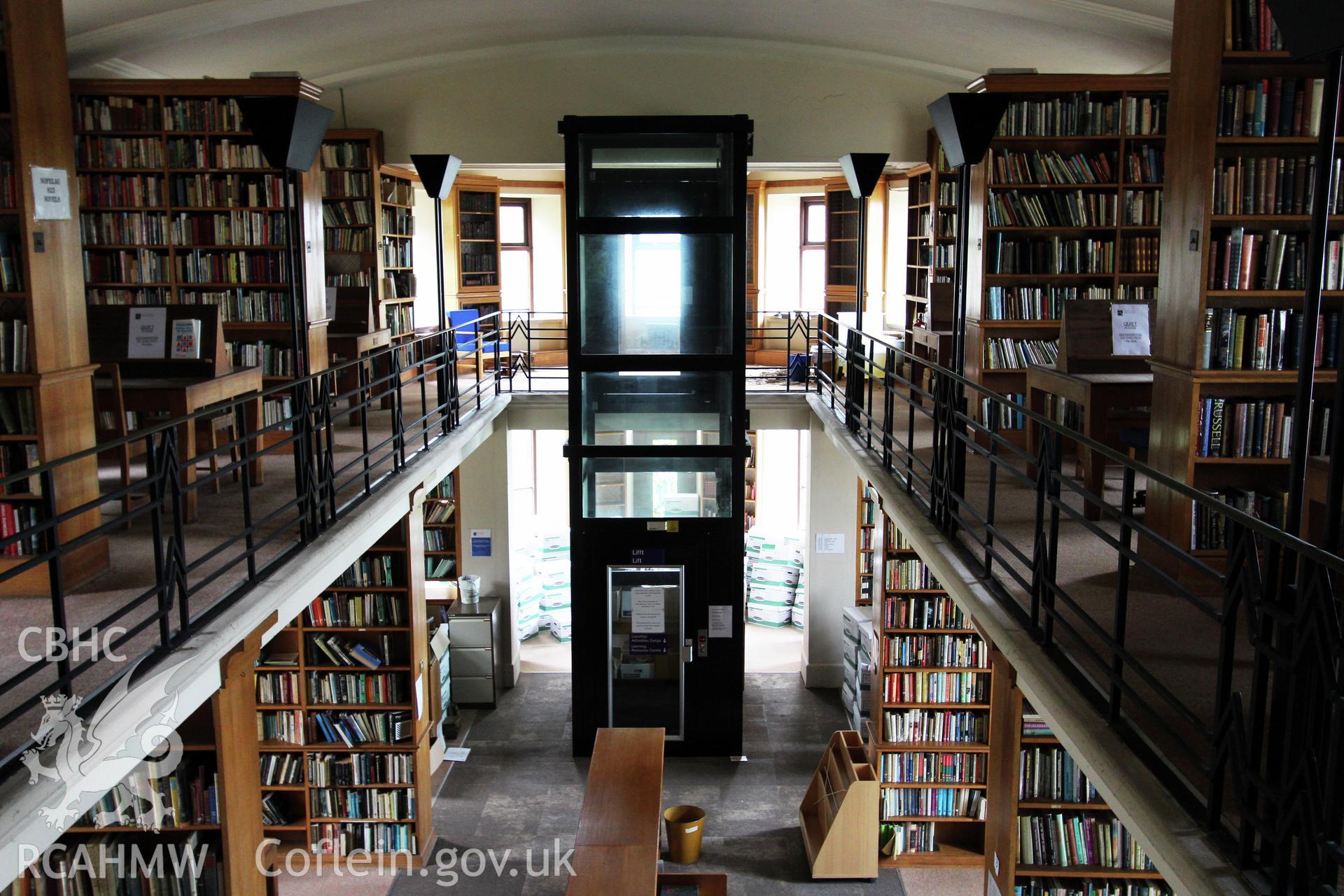 Plas Wernfawr, Harlech, interior of library