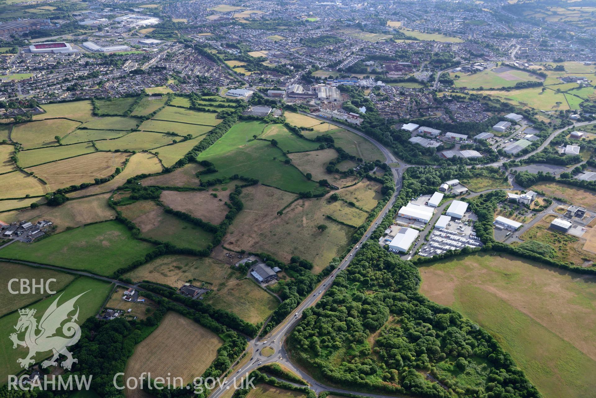 Royal Commission aerial photography of parchmarks at SN 539 016 to north of St Davids Pit taken on 17th July 2018 during the 2018 drought.