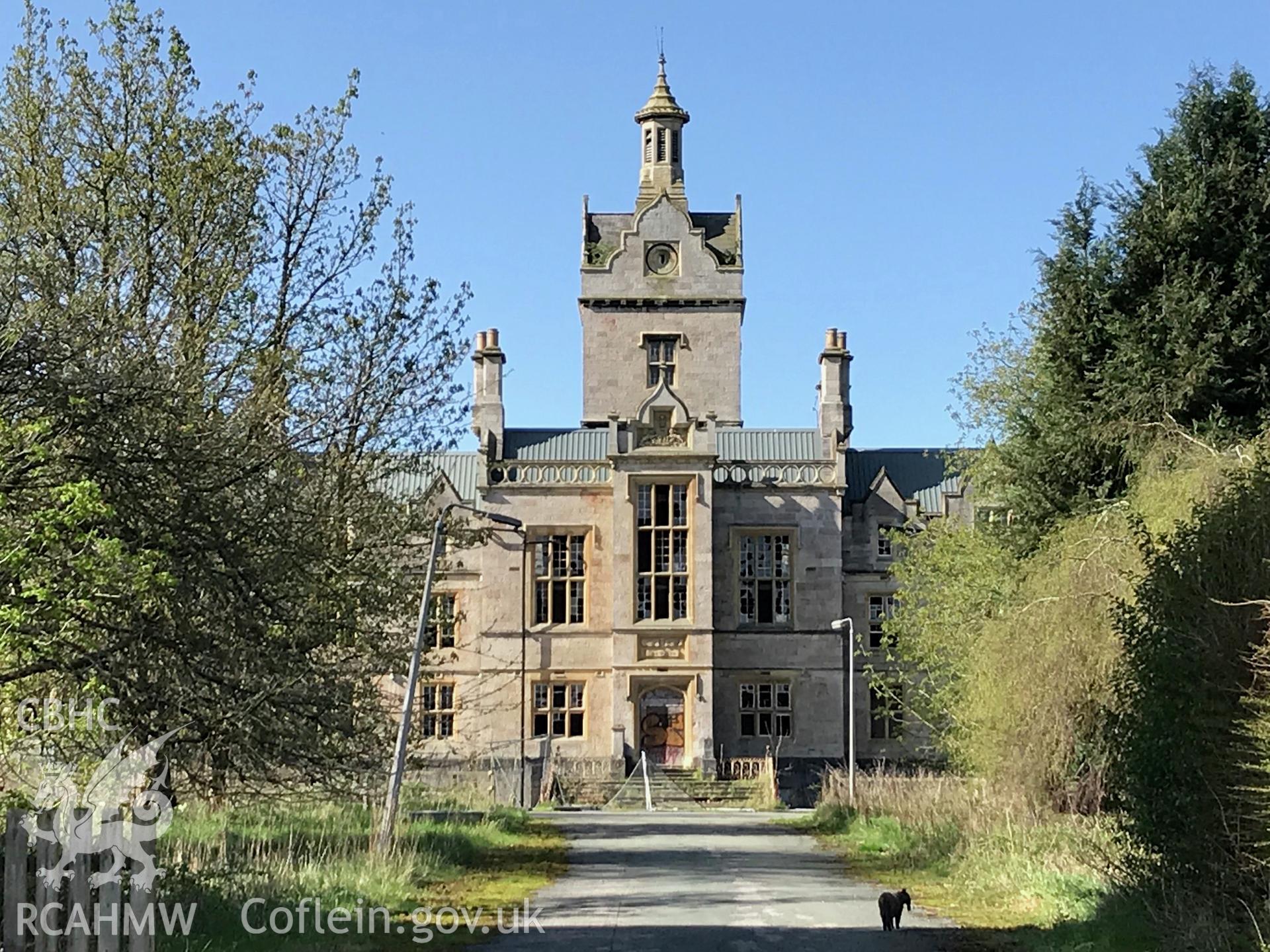 Colour photo showing view of Denbigh Hospital, taken by Paul R. Davis, 2018.