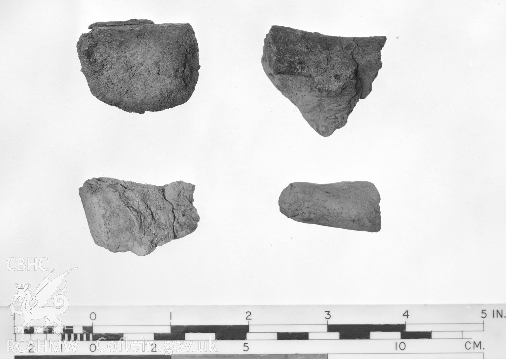 Digital copy of a nitrate negative showing finds discovered at Walesland Rath.