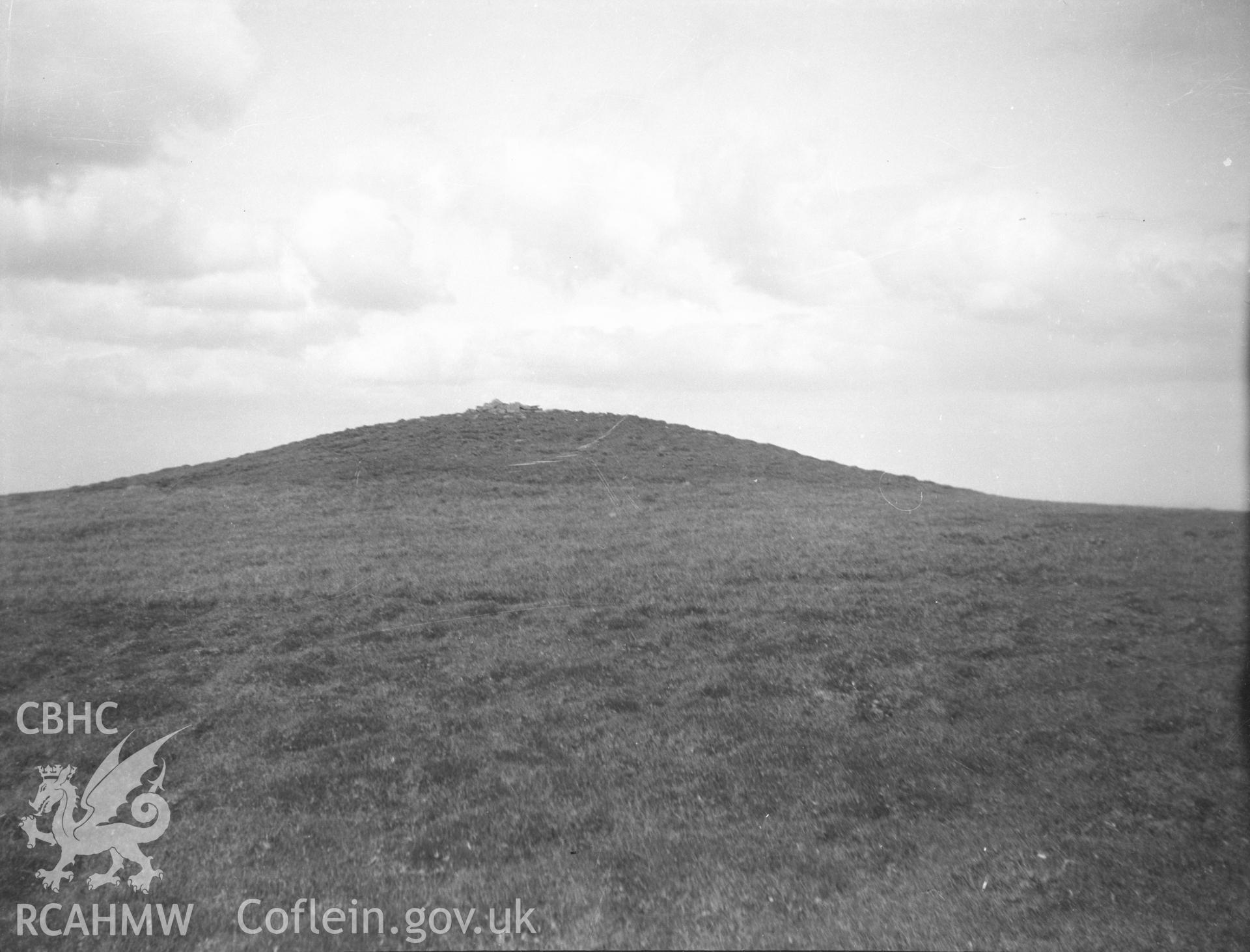 Digital copy of a nitrate negative showing Craig Berwen Tumulus.