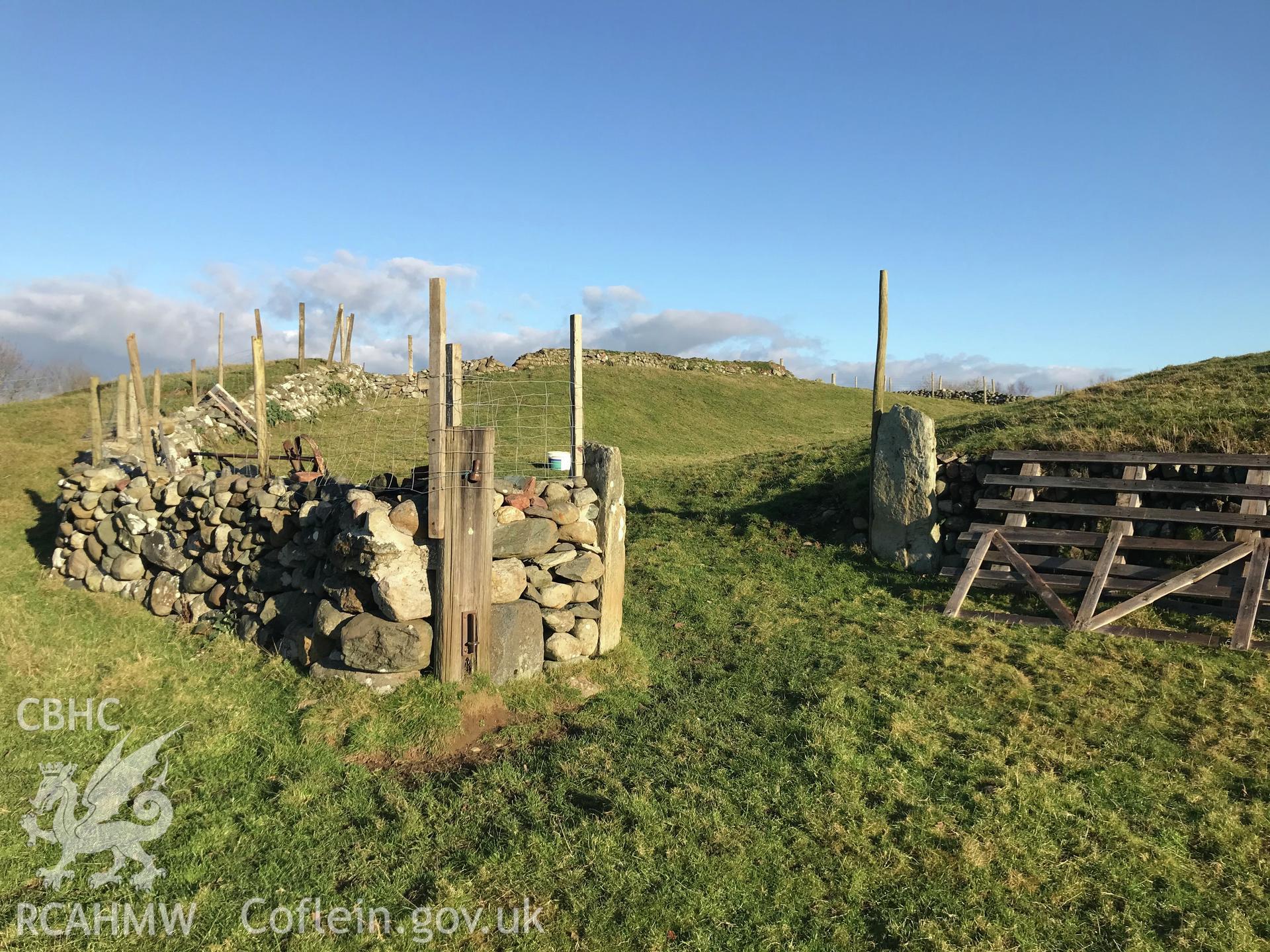 Digital colour photograph showing Hen Gastell homestead, Llanwnda, taken by Paul Davis on 3rd December 2019.