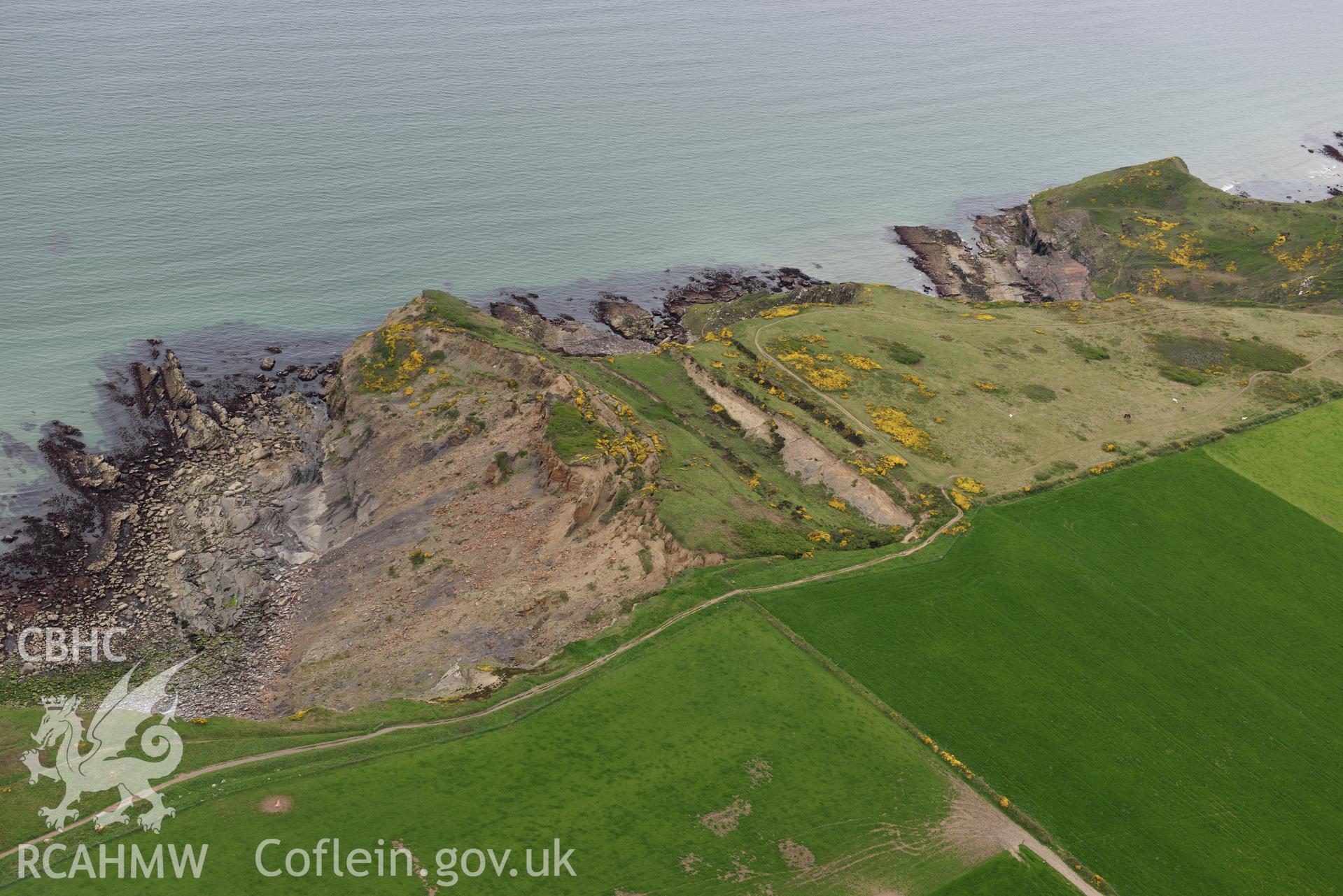 Black Point Rath coastal promontory fort. Baseline aerial reconnaissance survey for the CHERISH Project. ? Crown: CHERISH PROJECT 2017. Produced with EU funds through the Ireland Wales Co-operation Programme 2014-2020. All material made freely available through the Open Government Licence.