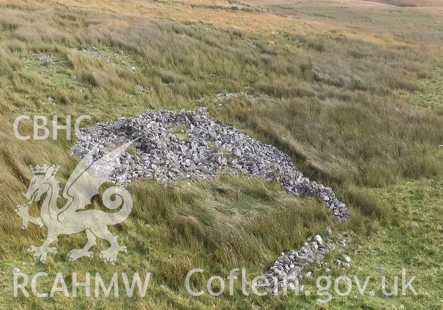 Colour photo showing Cefn Car Enclosure, taken by Paul R. Davis, 19th October 2016.