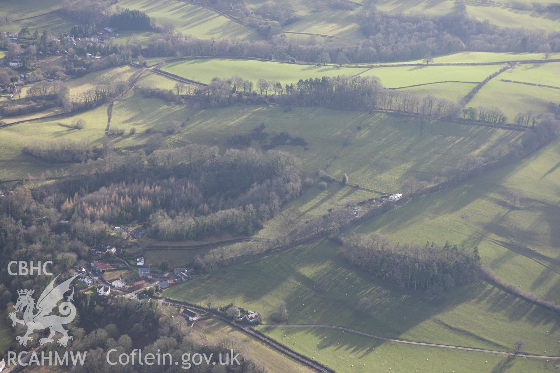 RCAHMW colour oblique photograph of Offa's Dyke, section from footpath south of Pen-y-tryn to Orseddwen. Taken by Toby Driver on 08/02/2011.