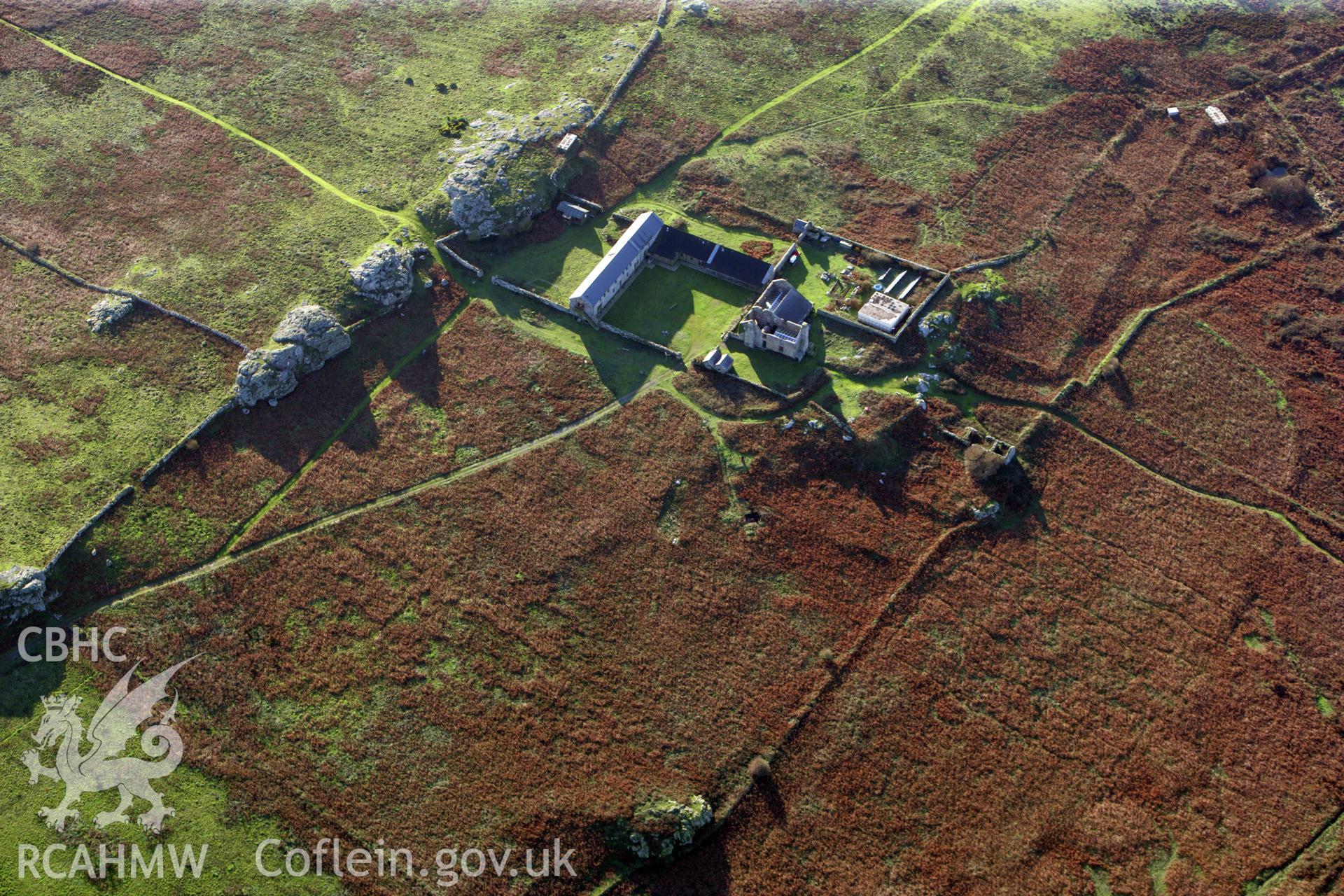 RCAHMW colour oblique photograph of farm, Skomer Island, viewed from the. Taken by O. Davies & T. Driver on 22/11/2013.