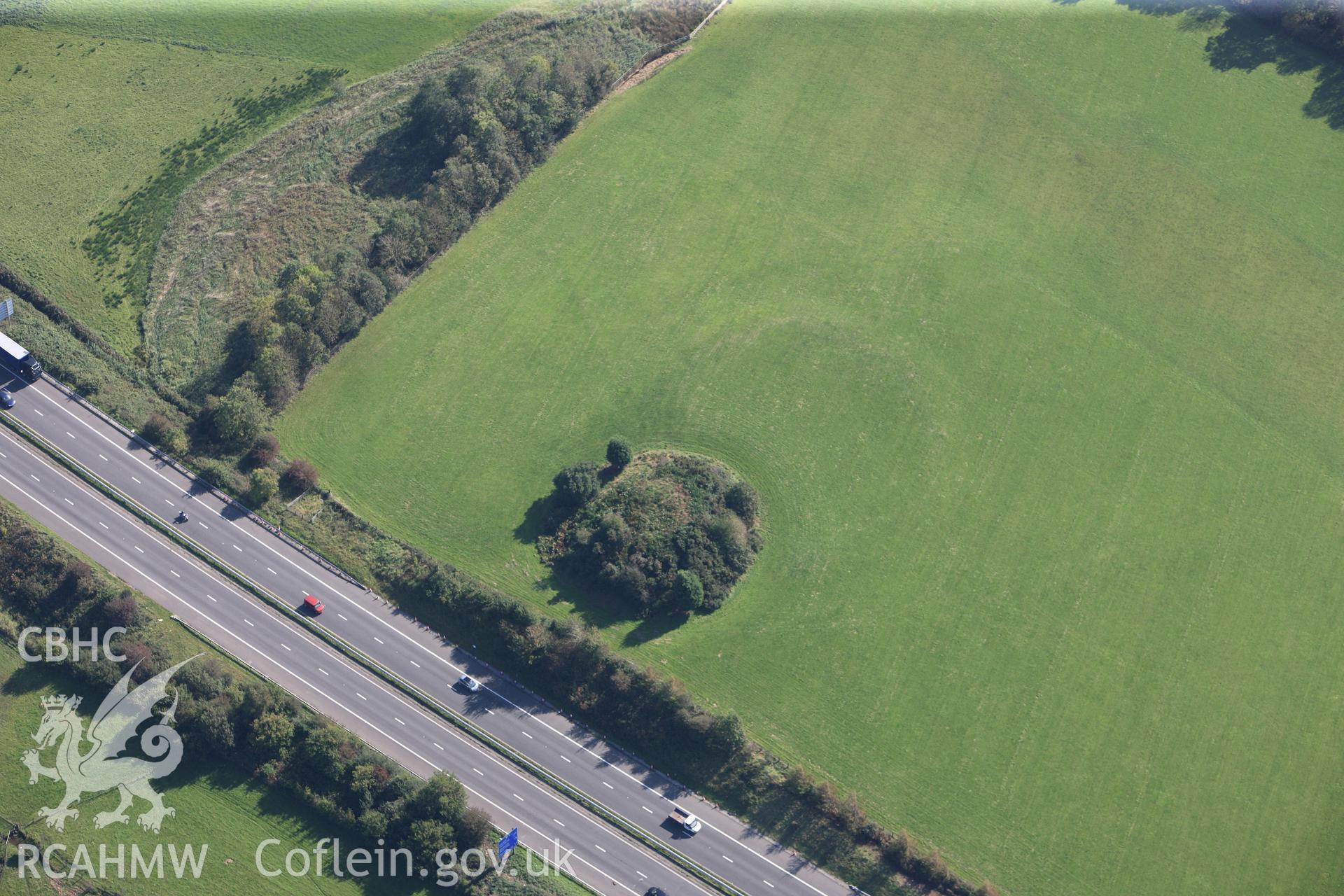 RCAHMW colour oblique photograph of Talybont Castle. Taken by Toby Driver and Oliver Davies on 28/09/2011.