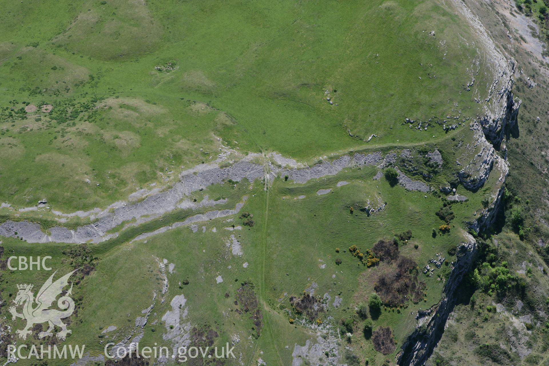 RCAHMW colour oblique photograph of Pen-y-Corddyn-Mawr, Abergele. Taken by Toby Driver on 03/05/2011.