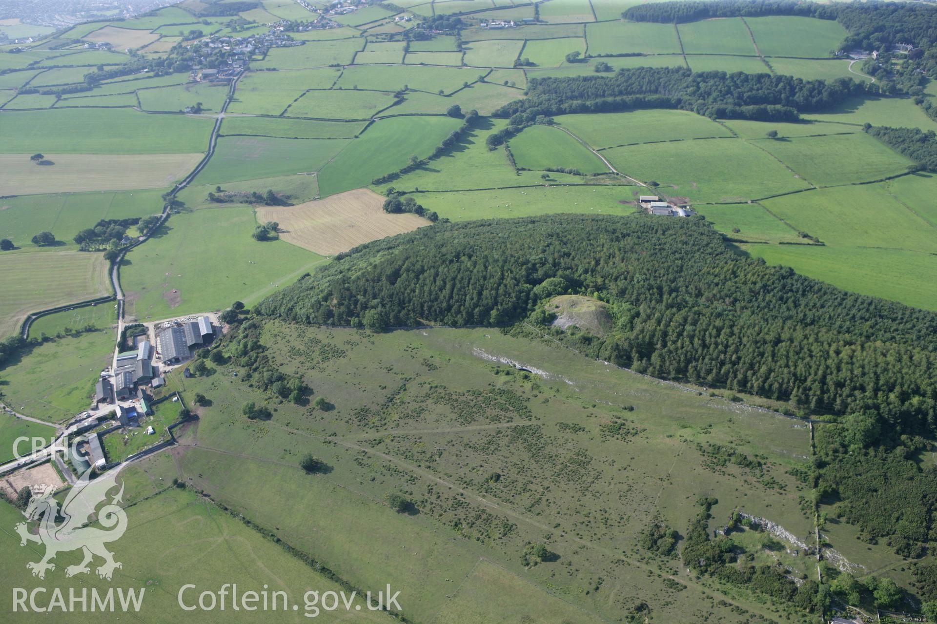 RCAHMW colour oblique photograph of Gop Cairn. Taken by Toby Driver and Oliver Davies on 27/07/2011.