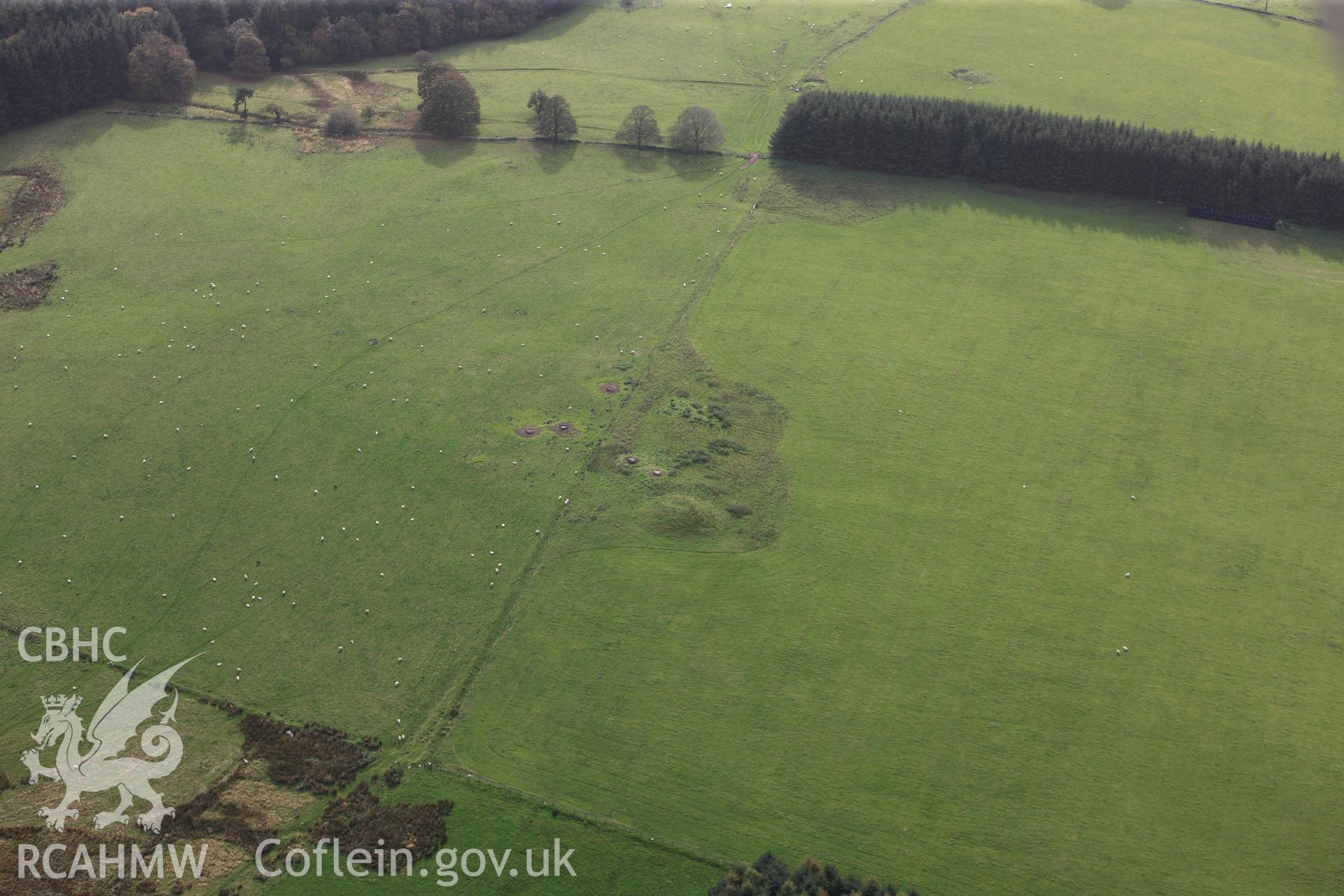 RCAHMW colour oblique photograph of Tomen-Y-Meirw. Taken by Toby Driver on 04/10/2011.