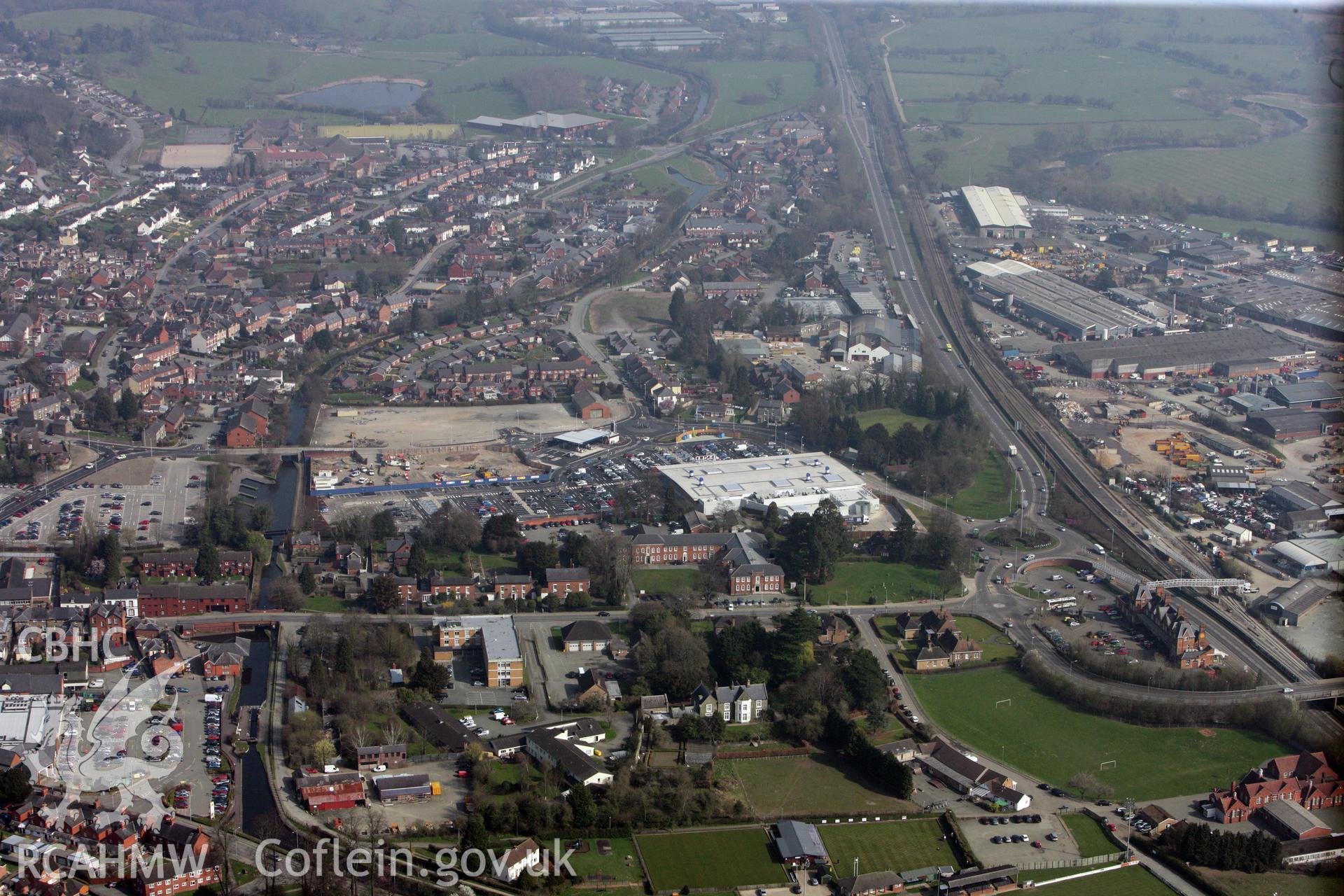 RCAHMW colour oblique photograph of Welshpool. Taken by Toby Driver on 25/03/2011.