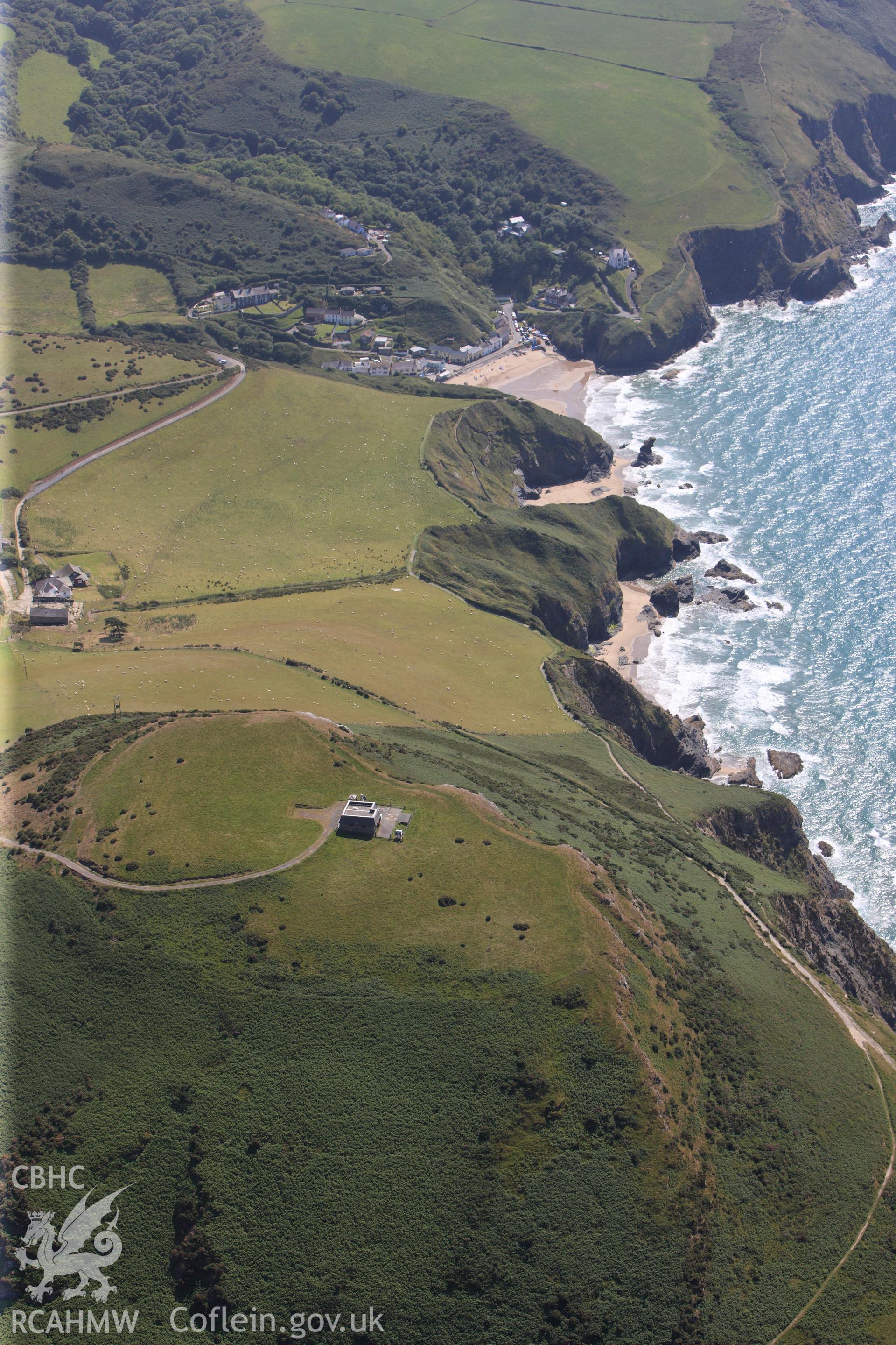 RCAHMW colour oblique photograph of Pen Dinas Lochtyn. Taken by Toby Driver and Oliver Davies on 28/06/2011.