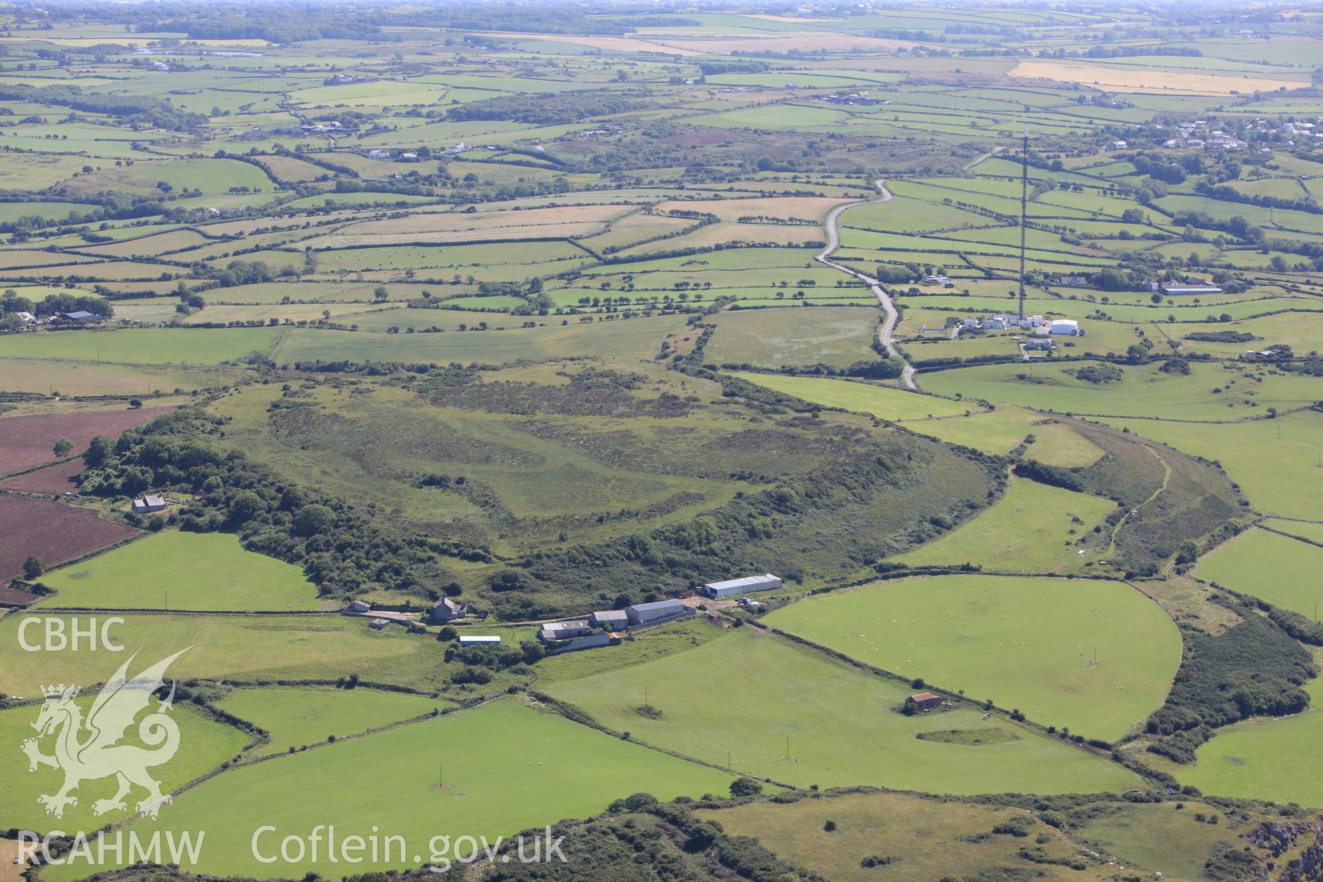 RCAHMW colour oblique photograph of Din Sylwy or Bwrdd Arthur. Taken by Toby Driver on 20/07/2011.