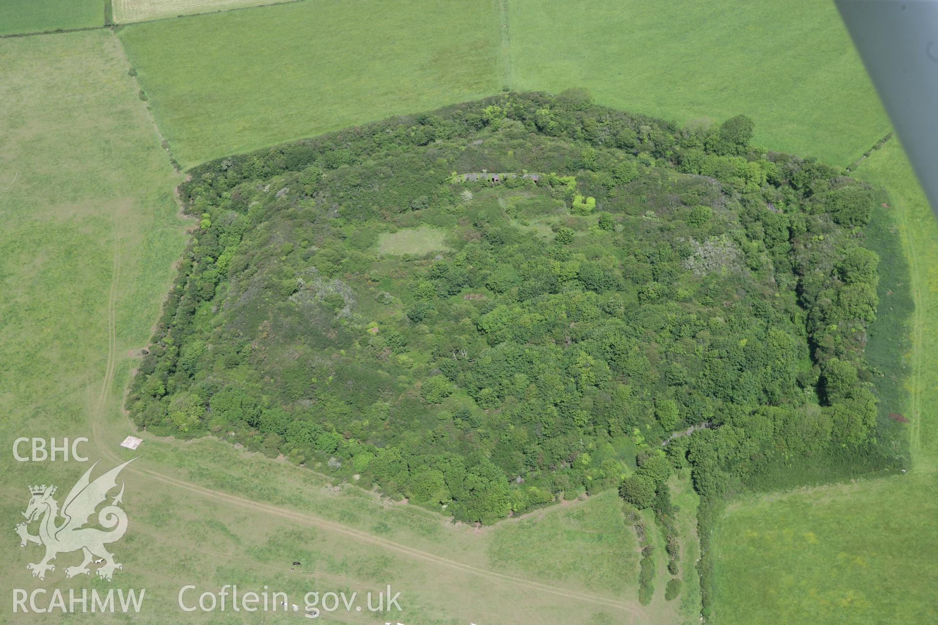 RCAHMW colour oblique photograph of Scoveston Fort. Taken by Toby Driver on 24/05/2011.