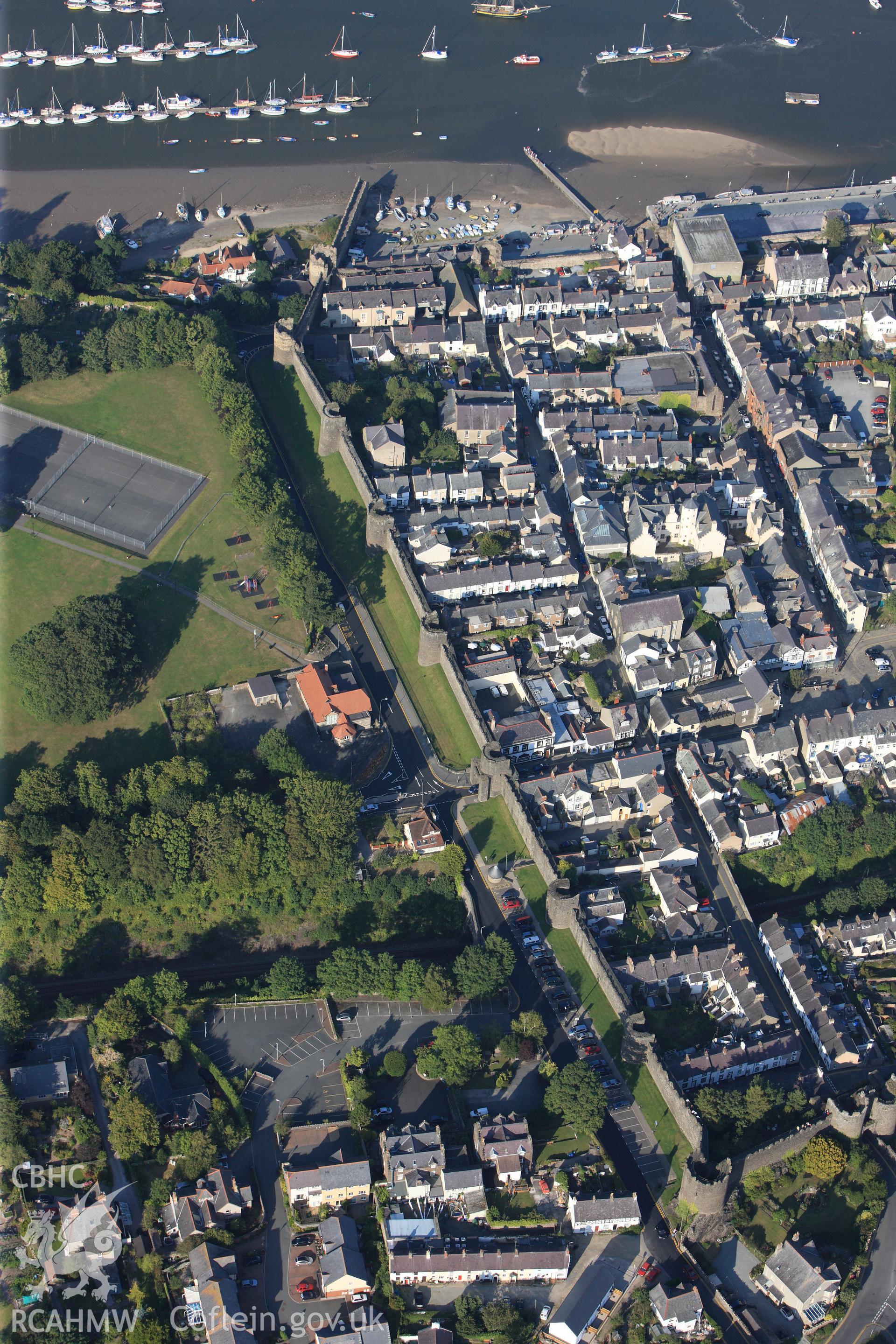 RCAHMW colour oblique photograph of Conwy town walls. Taken by Toby Driver and Oliver Davies on 27/07/2011.