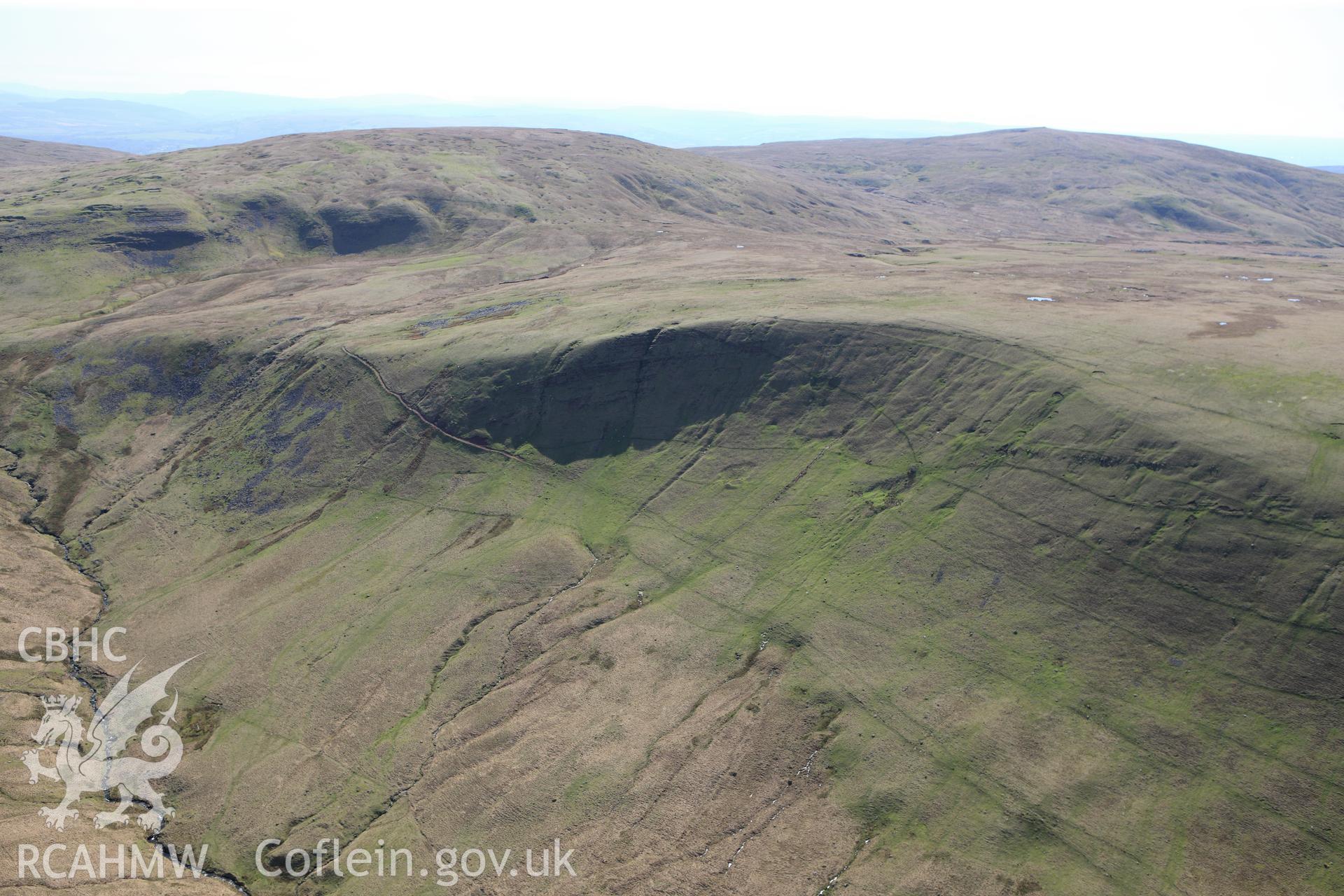 RCAHMW colour oblique photograph of Blaen-y-Cylchau, Deserted Rural Settlement. Taken by Toby Driver on 08/04/2011.