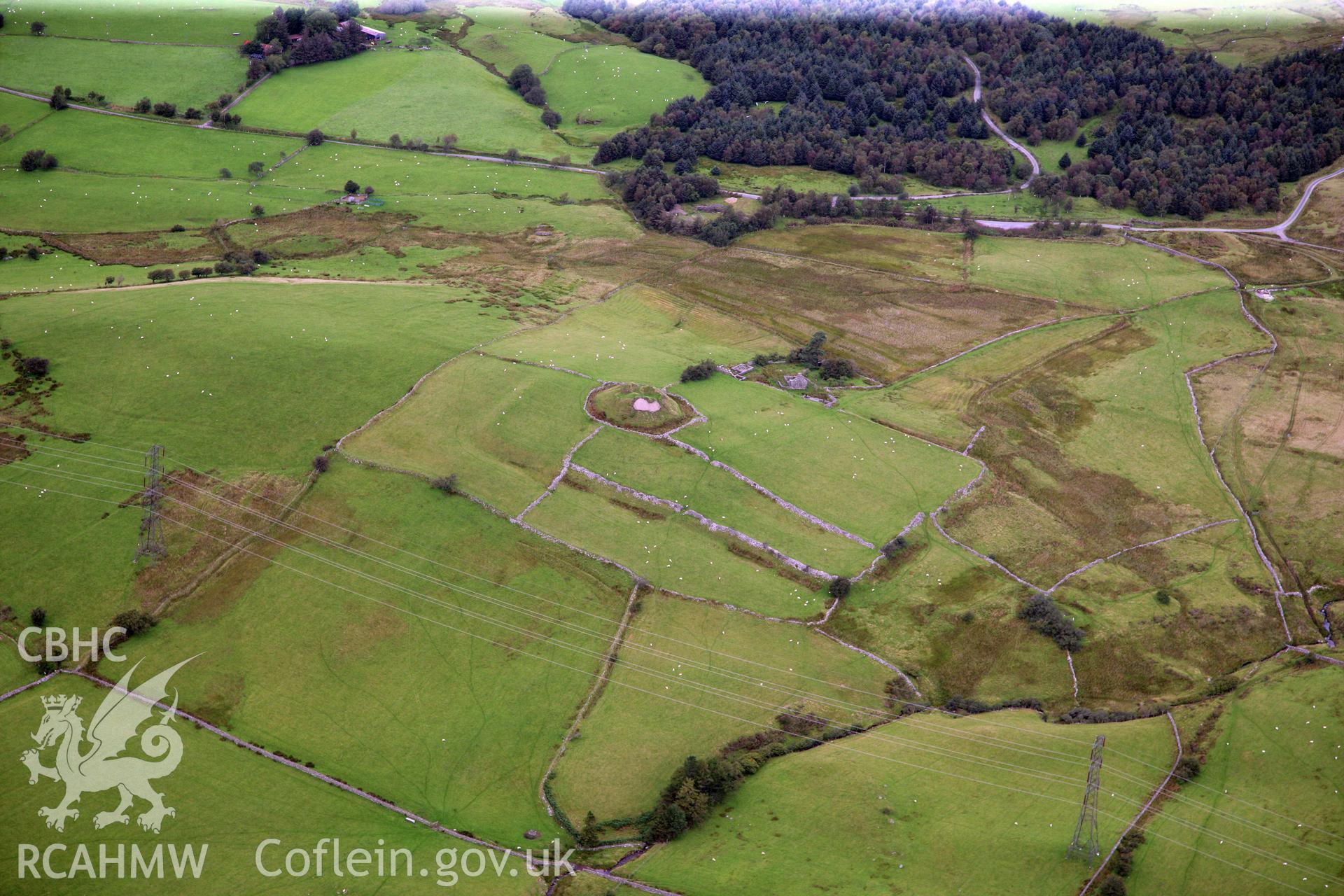 RCAHMW colour oblique photograph of Tomen-y-Mur. Taken by Toby Driver on 17/08/2011.