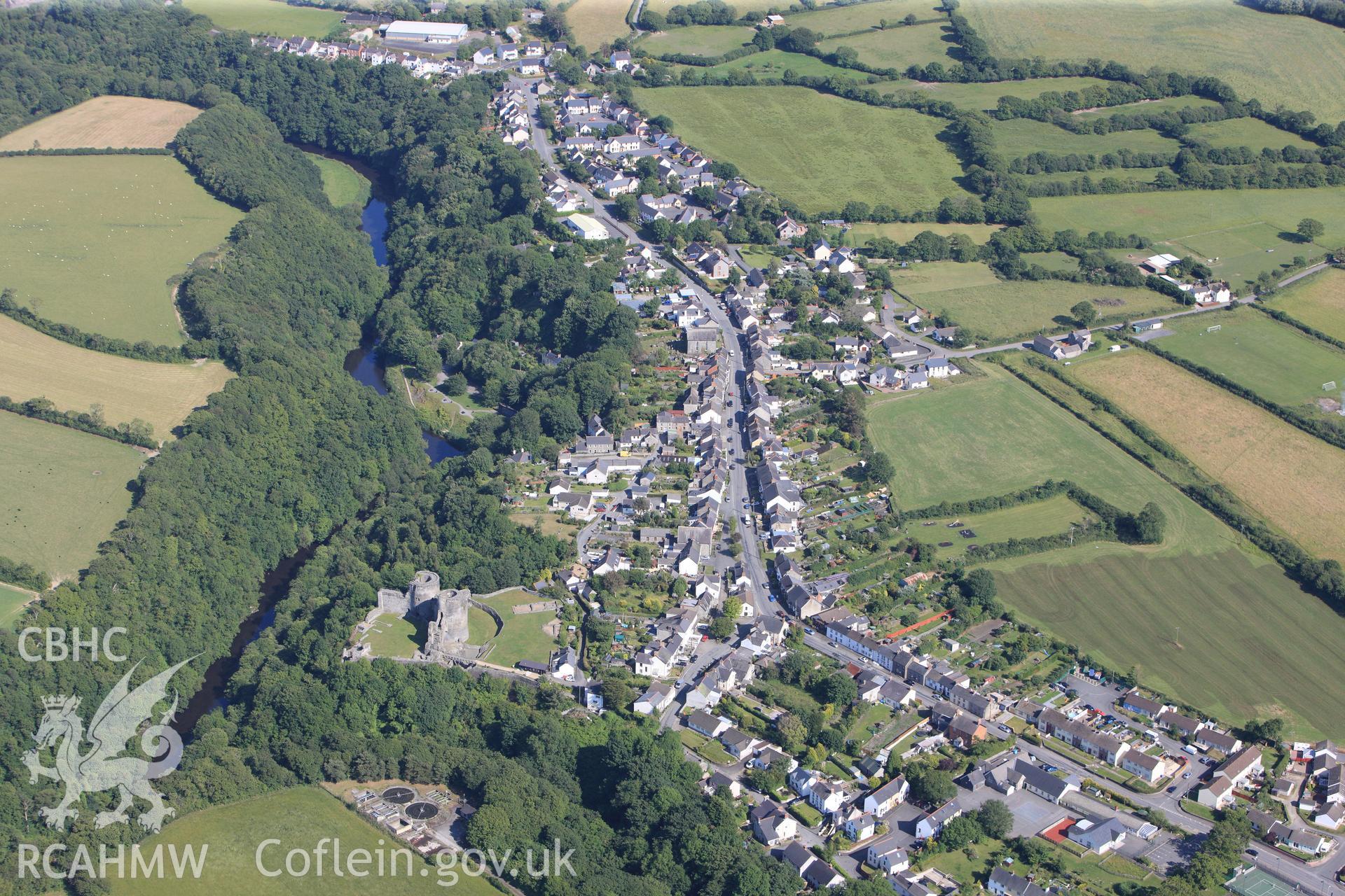 RCAHMW colour oblique photograph of Cilgerran castle. Taken by Toby Driver and Oliver Davies on 28/06/2011.