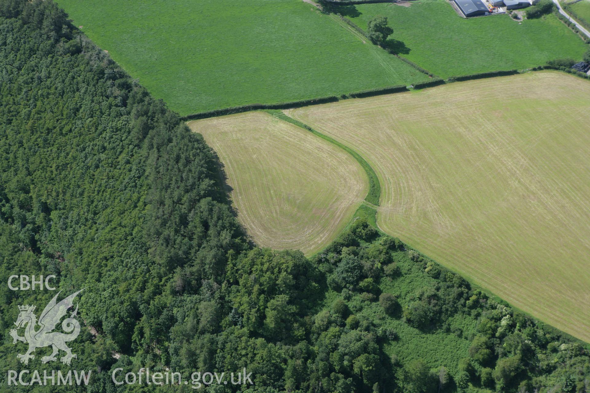 RCAHMW colour oblique photograph of Gilfach Hafel. Taken by Toby Driver and Oliver Davies on 28/06/2011.