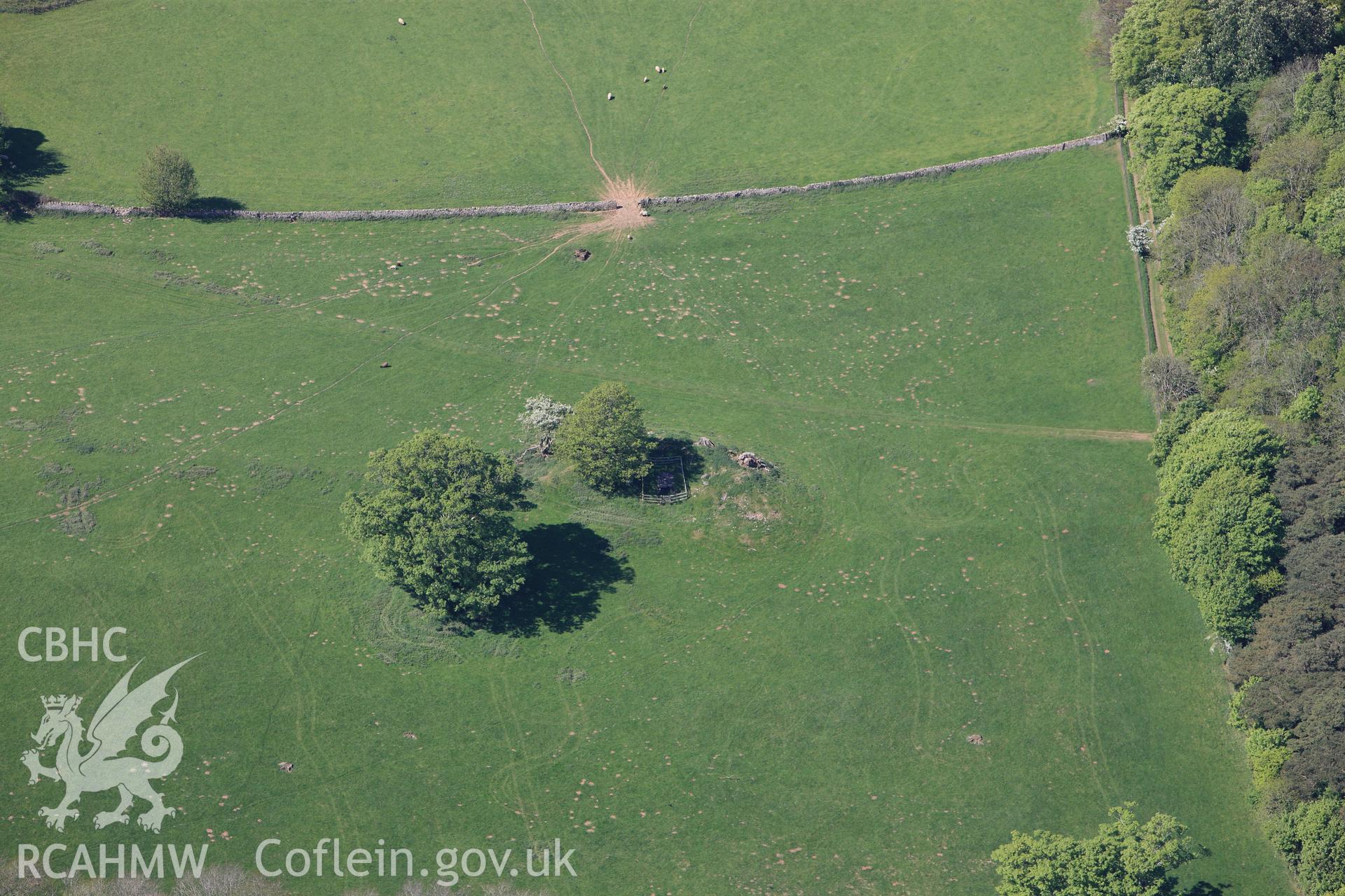 RCAHMW colour oblique photograph of Bryn-yr-Hen Bobl Chambered Tomb and Terrace. Taken by Toby Driver on 03/05/2011.