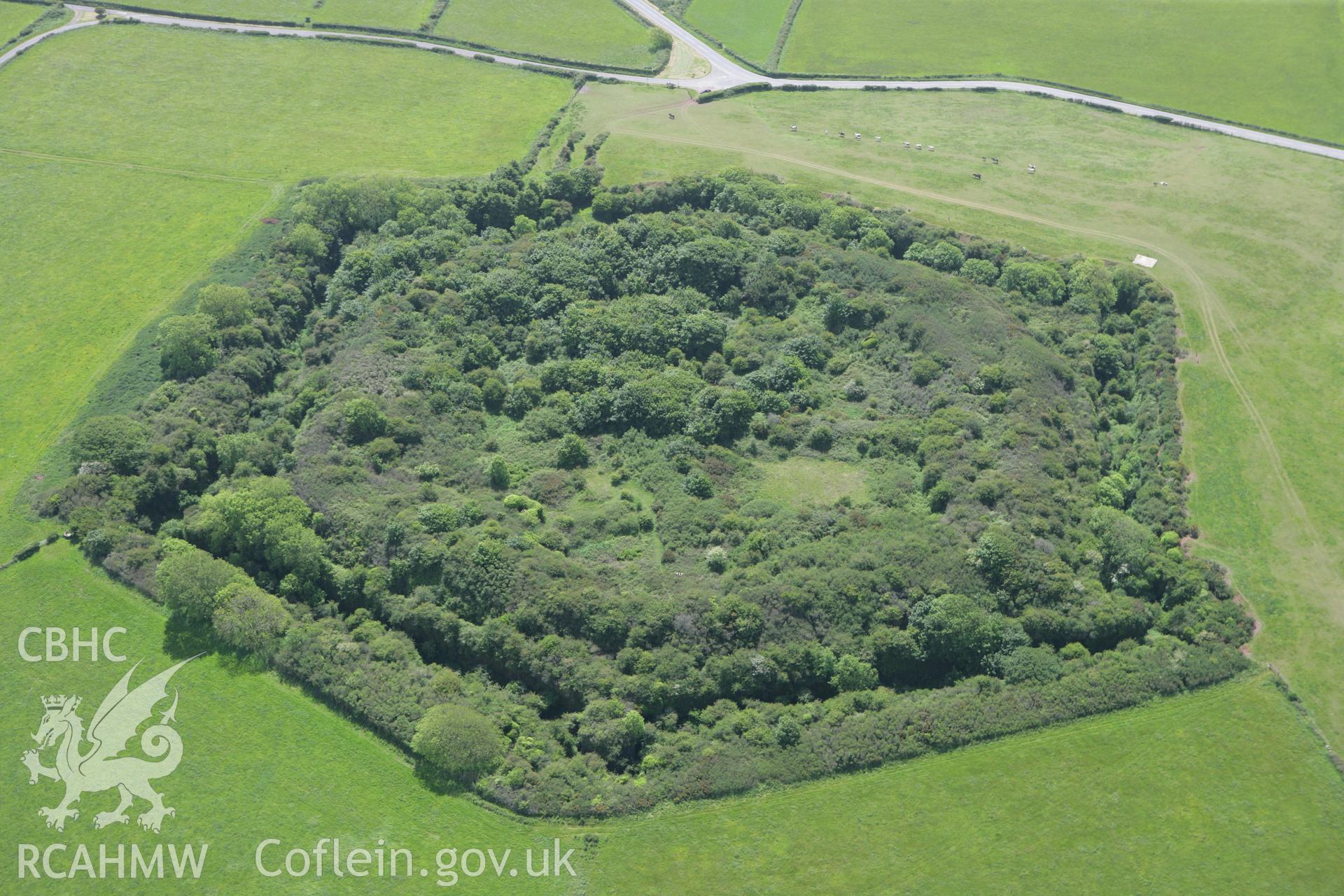 RCAHMW colour oblique photograph of Scoveston Fort. Taken by Toby Driver on 24/05/2011.